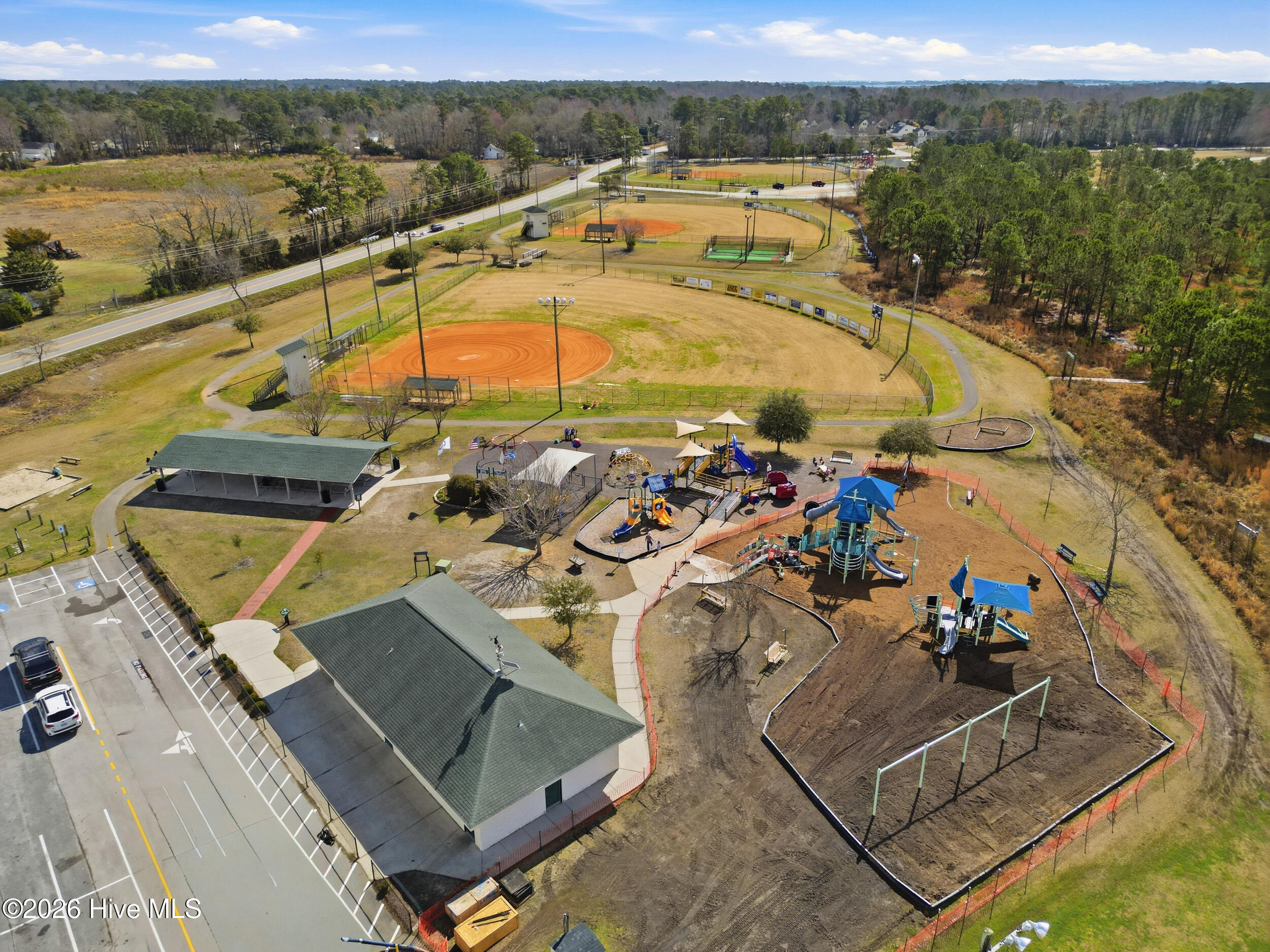 100551970 | Photo 64