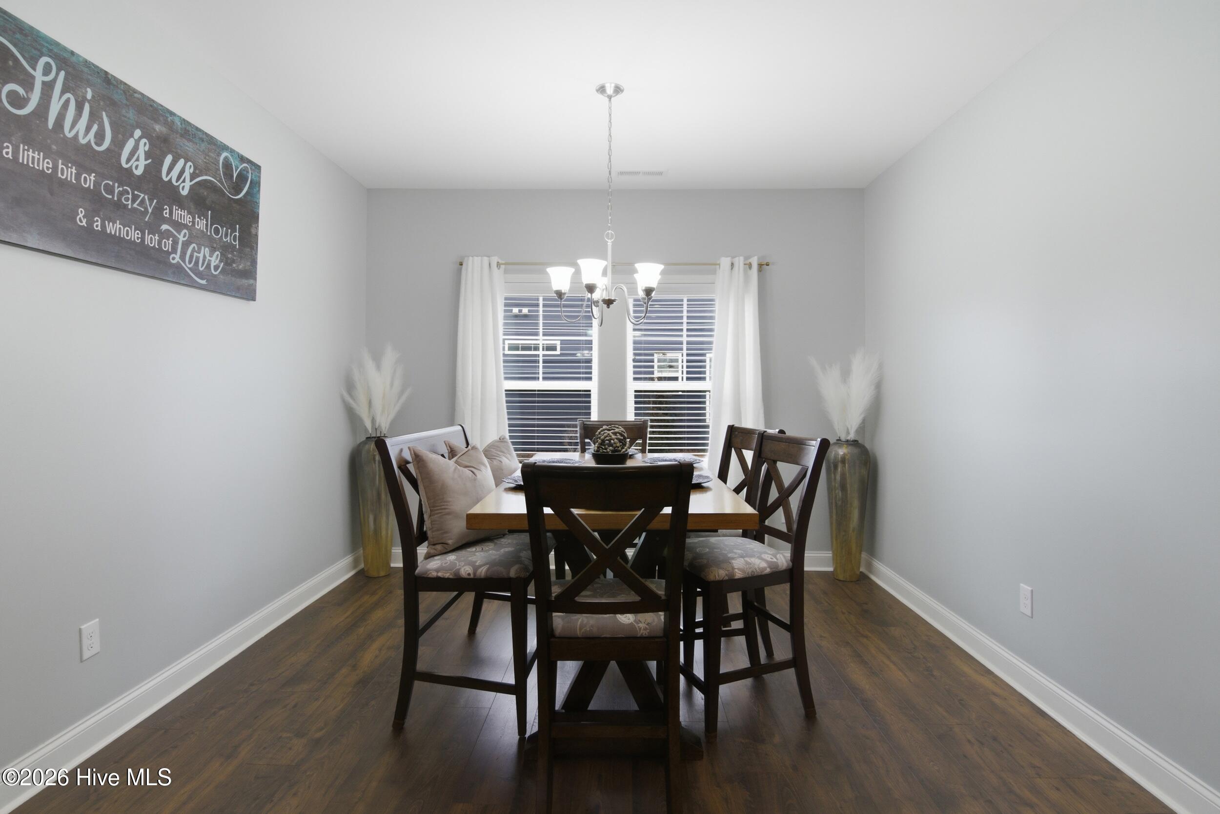 100556252 | Photo 13