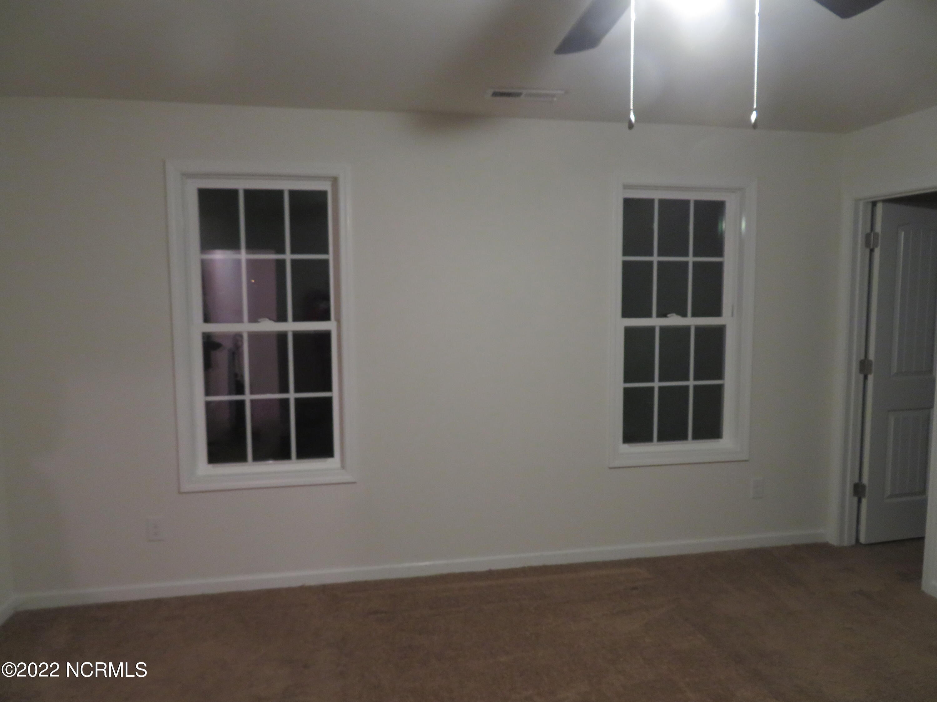 100548375 | Photo 19