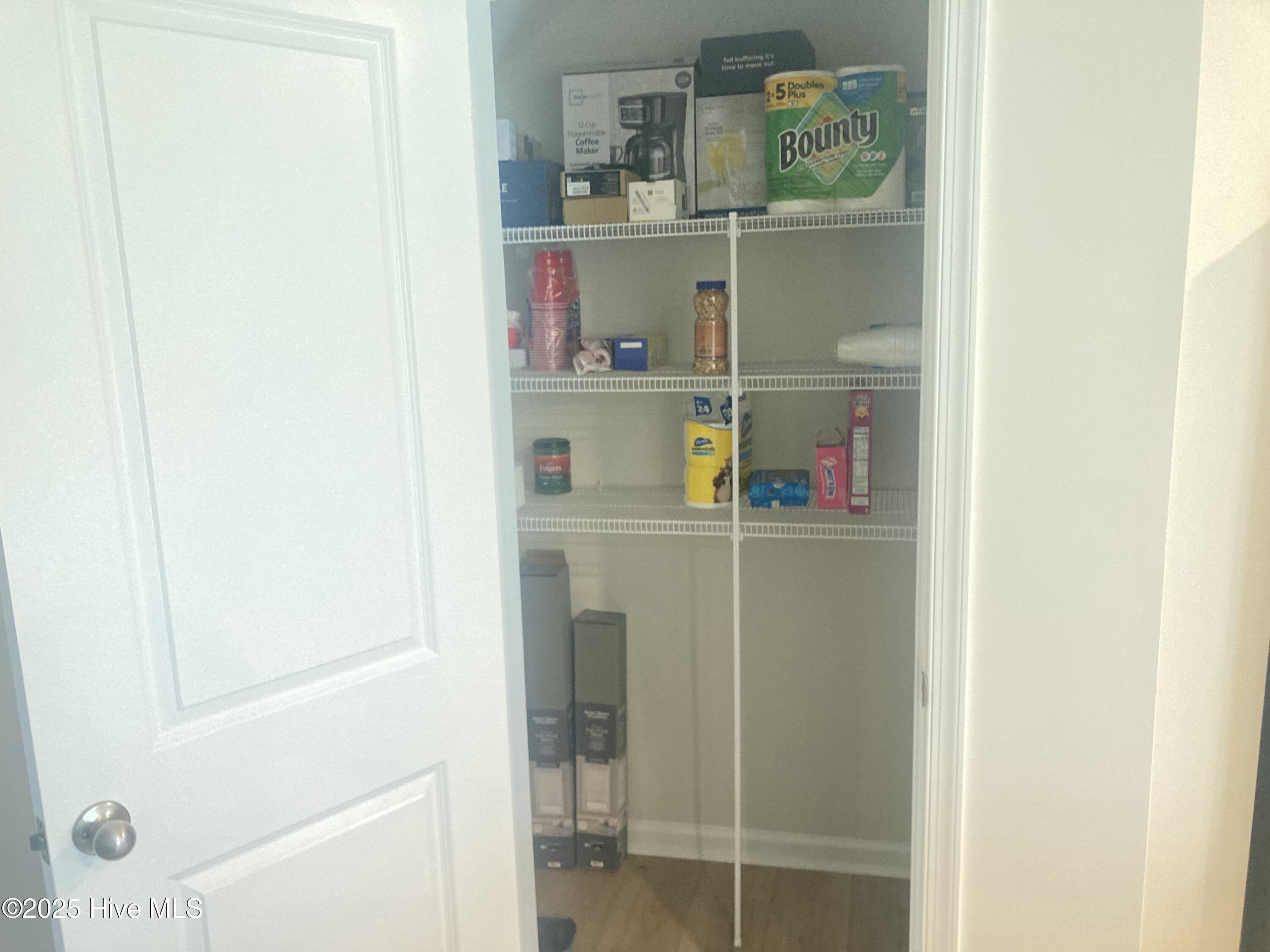 100525774 | Photo 19