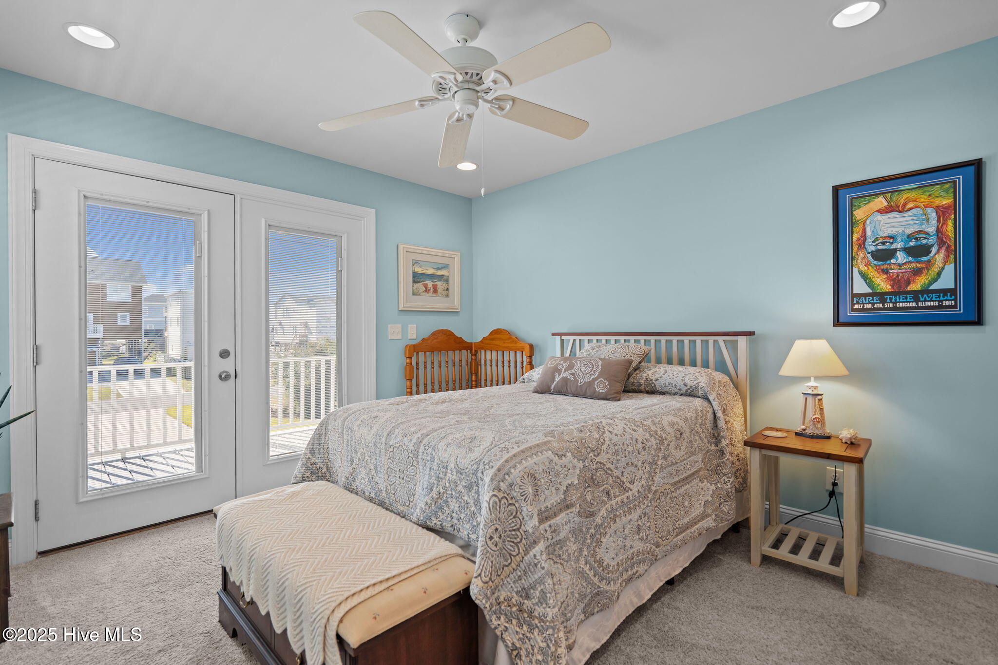 100543391 | Photo 23