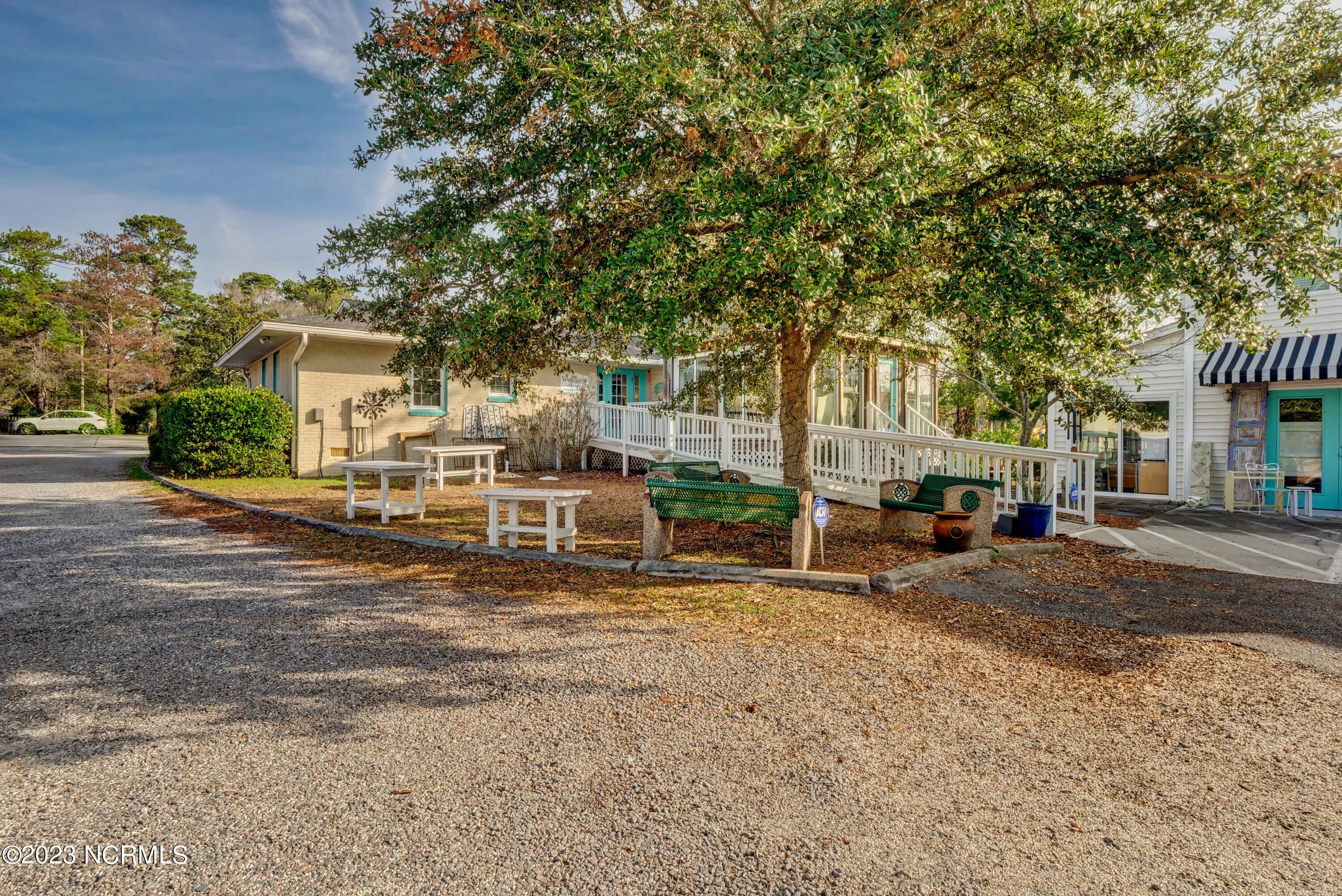 100516487 | Photo 28