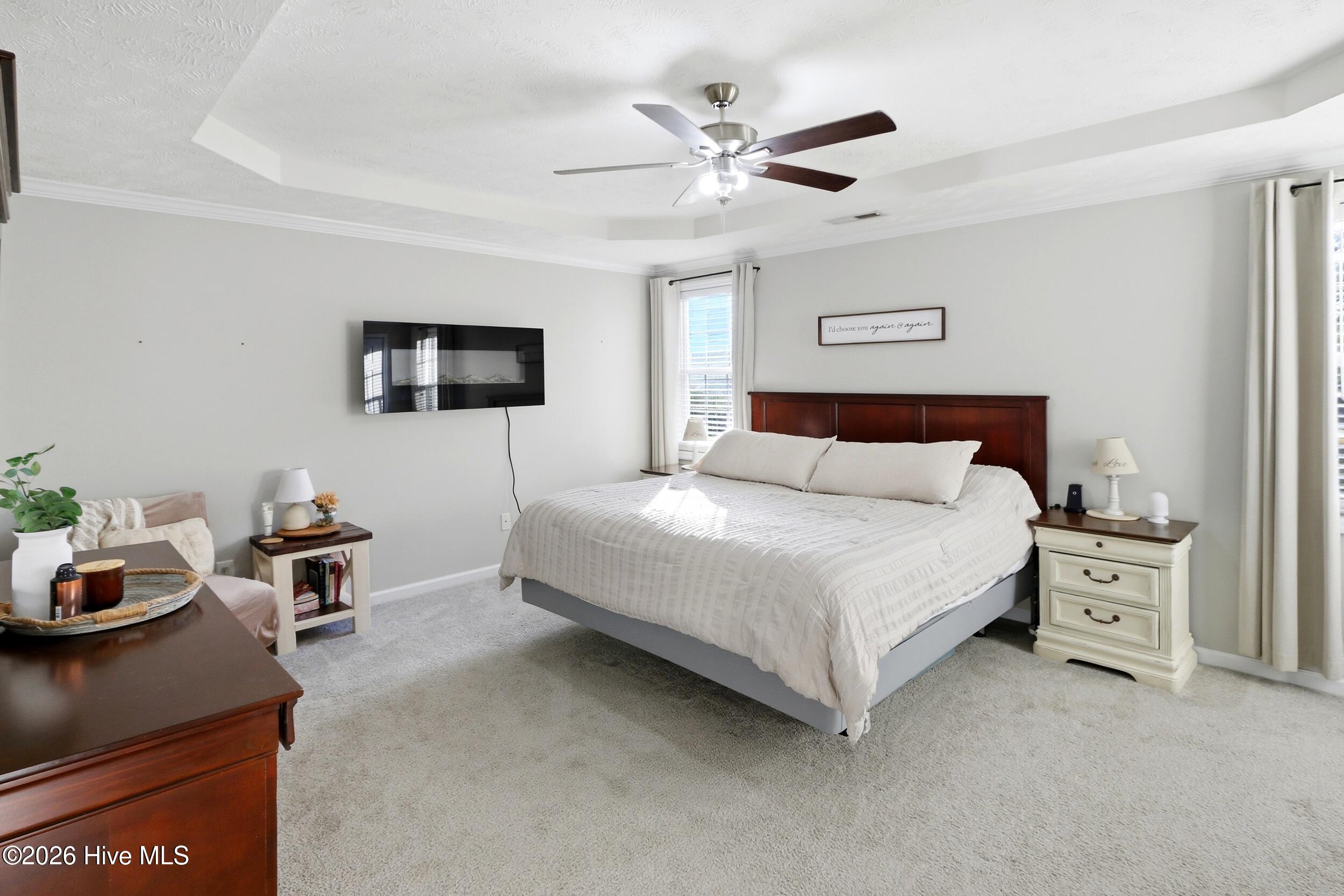 100551374 | Photo 47