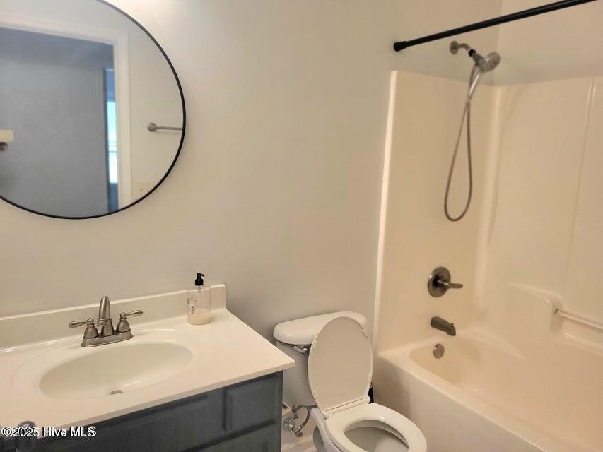 100539939 | Photo 23