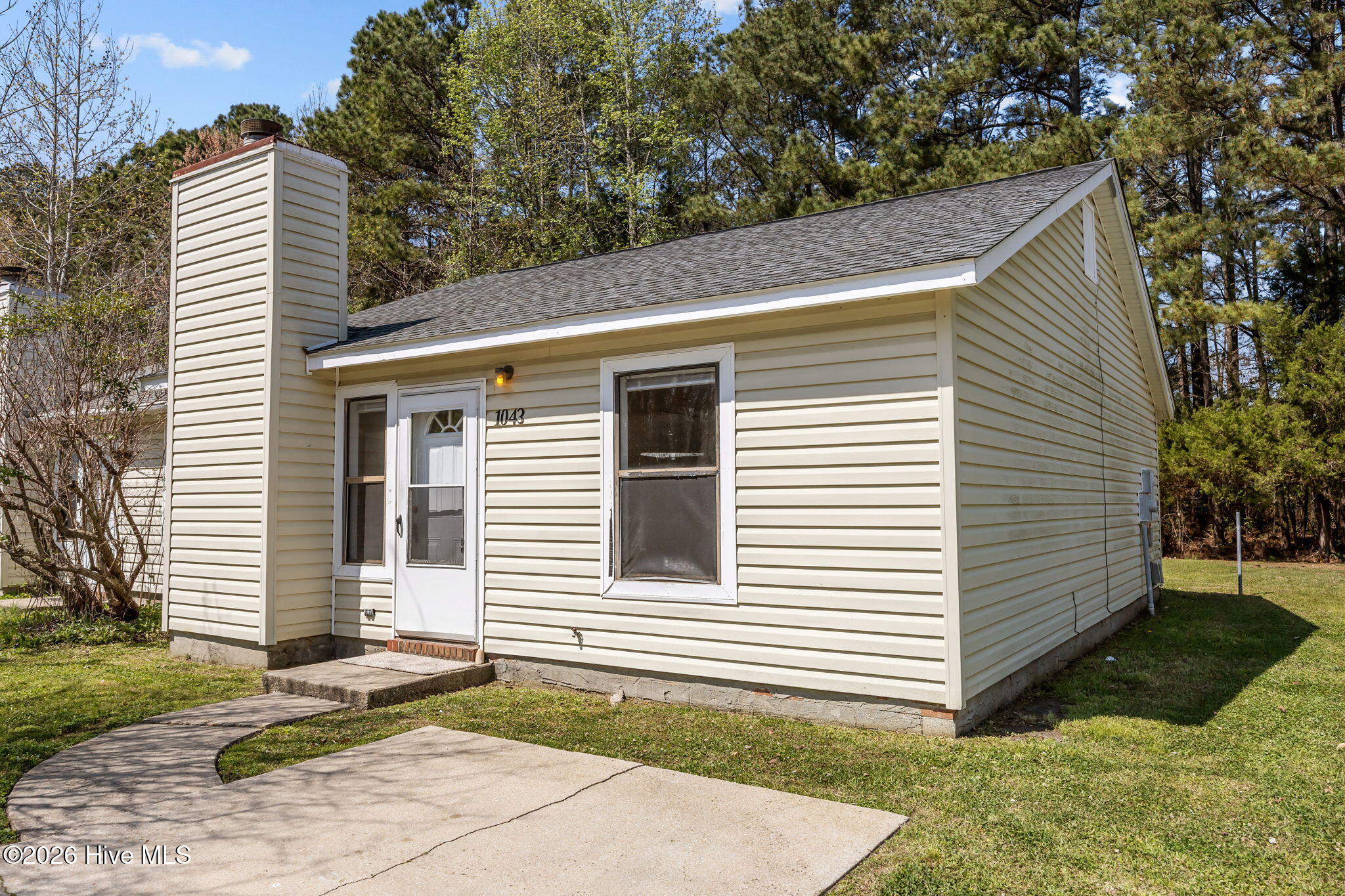 100563578 | Photo 40