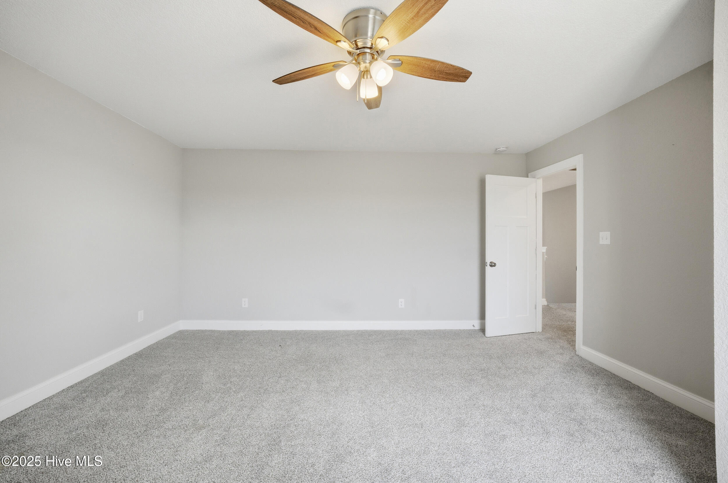 438 N Indiantown Road, Shawboro, NC, 27973