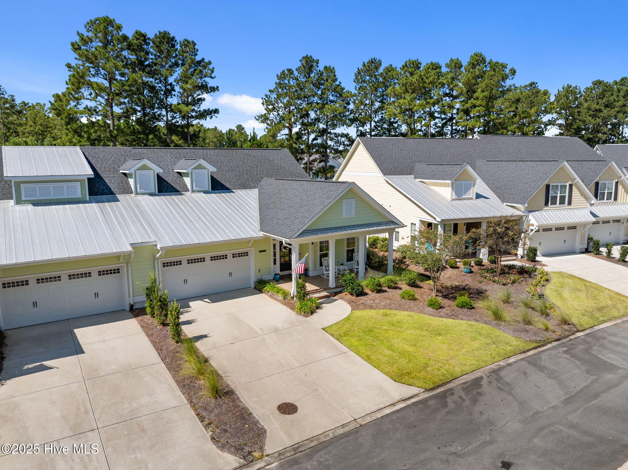 100532627 | Photo 67