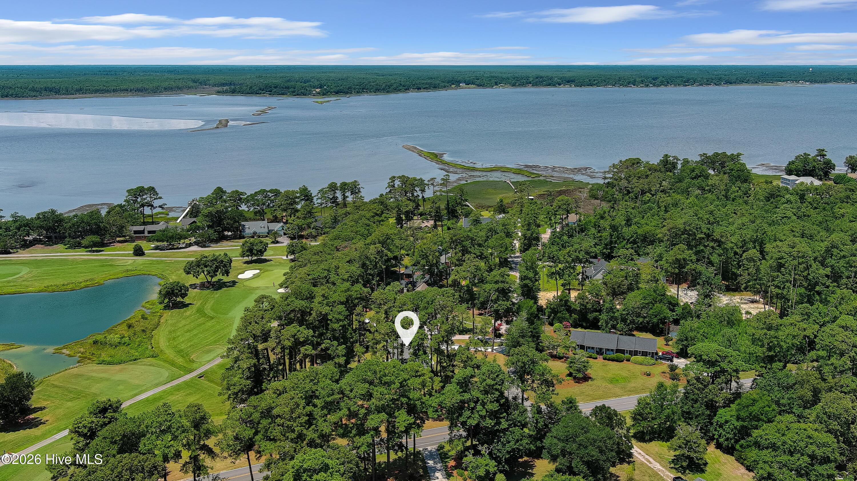 1705 River Drive,Morehead City