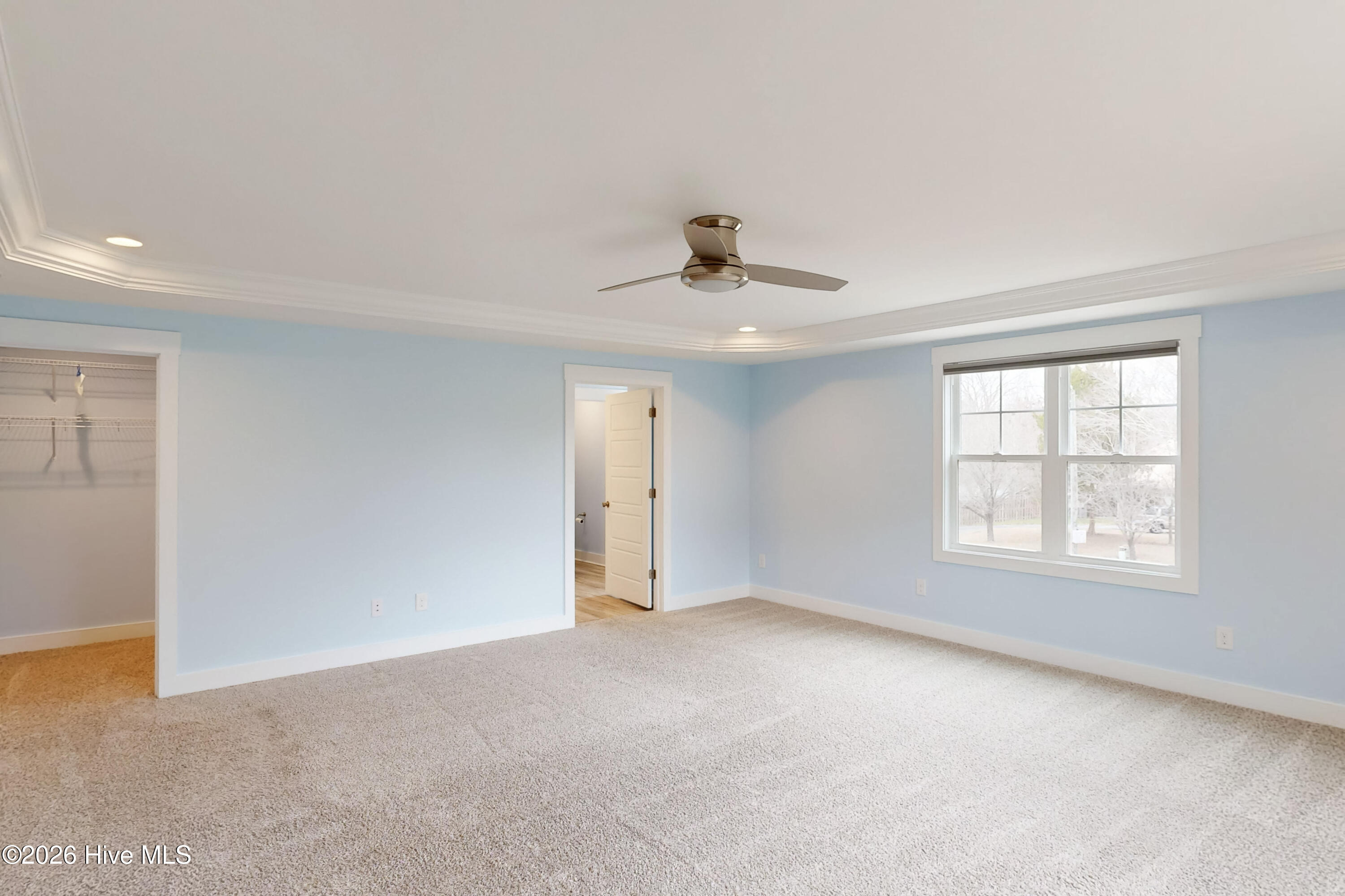 100557107 | Photo 34