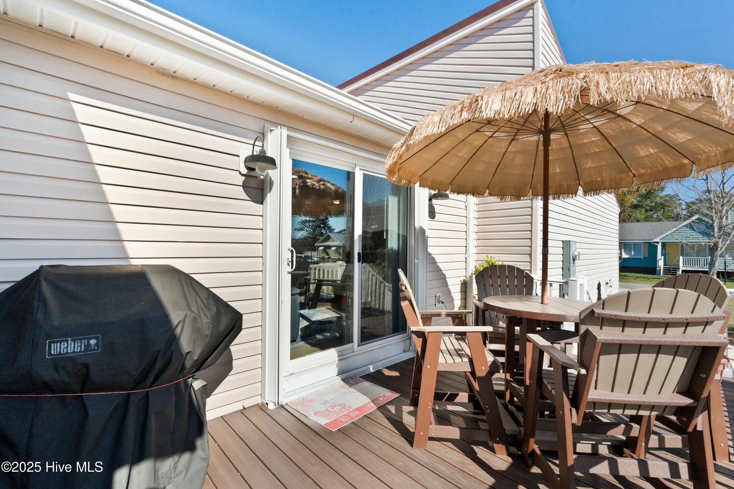 100541347 | Photo 34