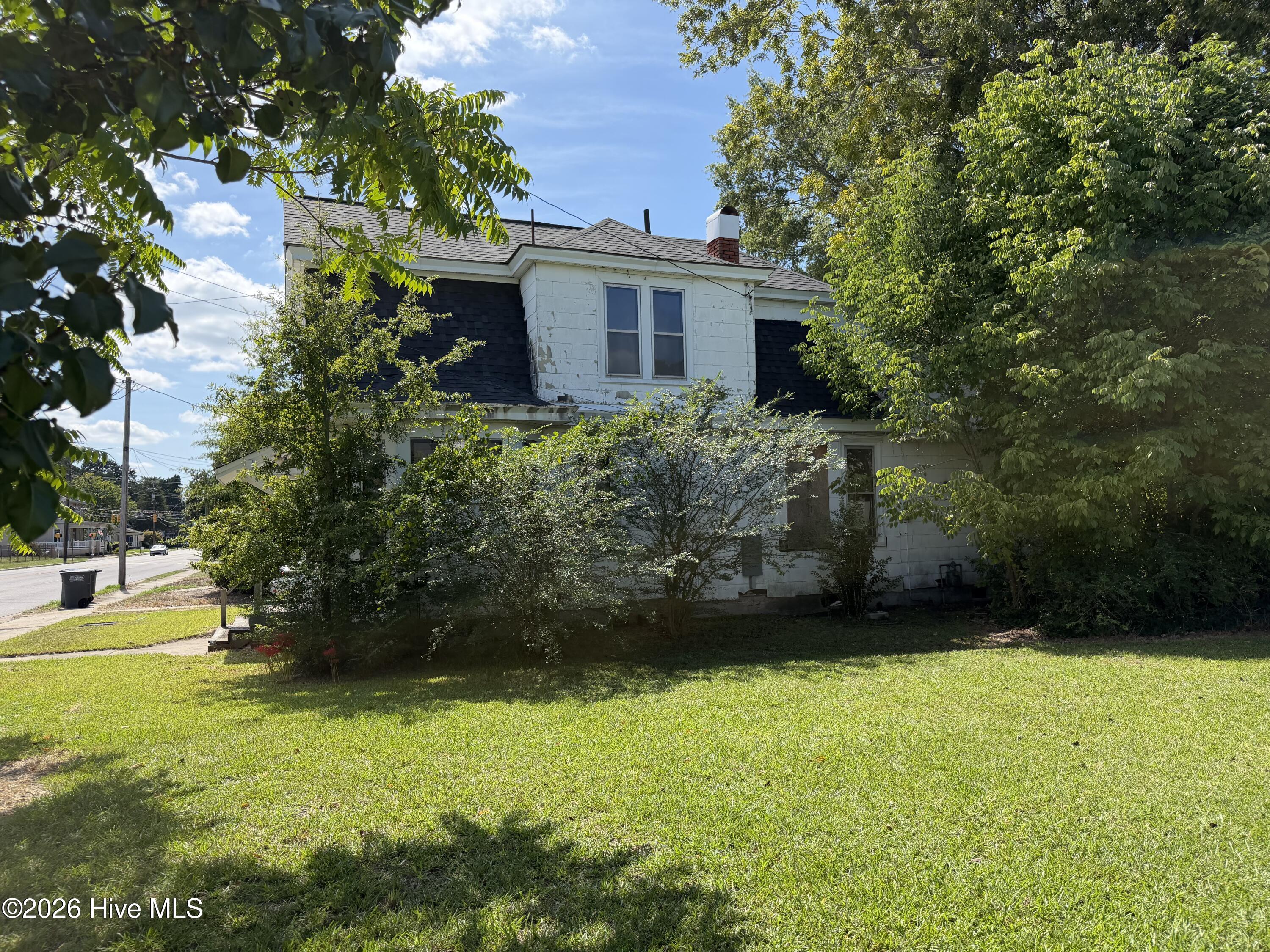 Photo 4 of Single family home for sale at 206 S Grace St, Rocky Mount, NC 27804 | MLS# 100603713 | Listing updated on 2026-09-17