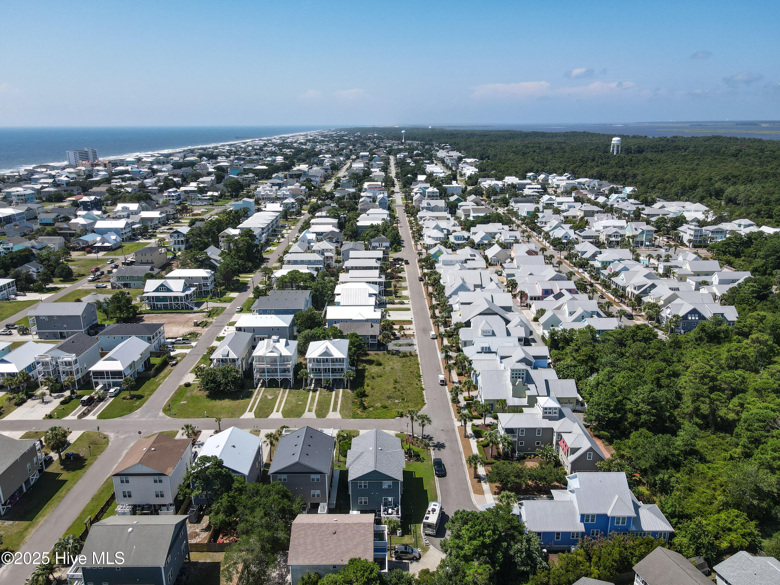606 Tennessee Avenue Unit 2, Carolina Beach, NC 28428 – photo 5: Photo Jul 23 2025, 11 30 13 AM