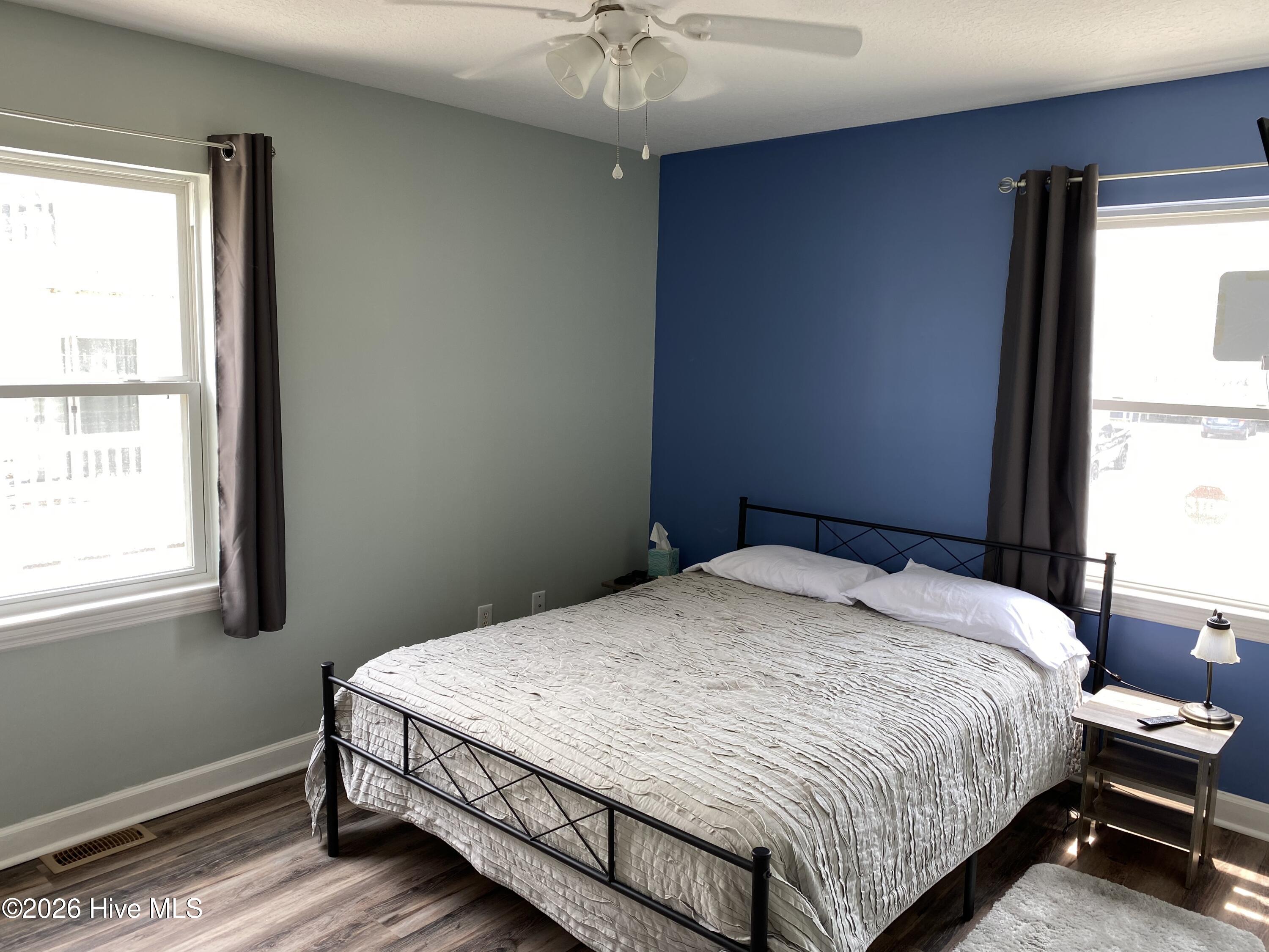 100563924 | Photo 20