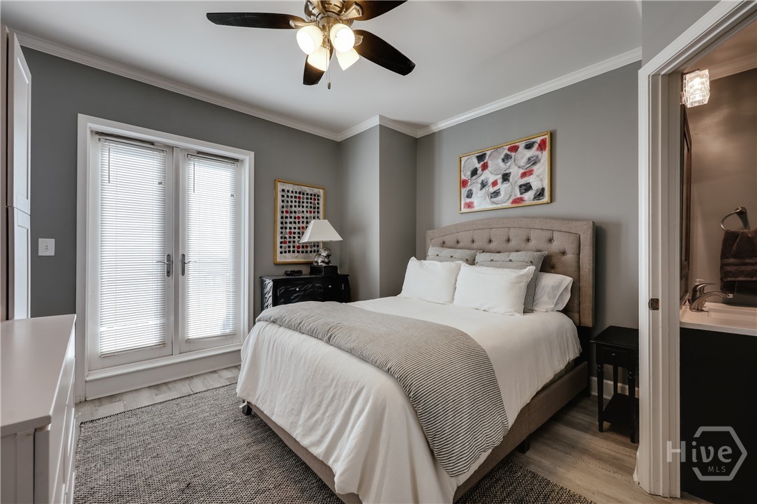 250 W Broad Street 801