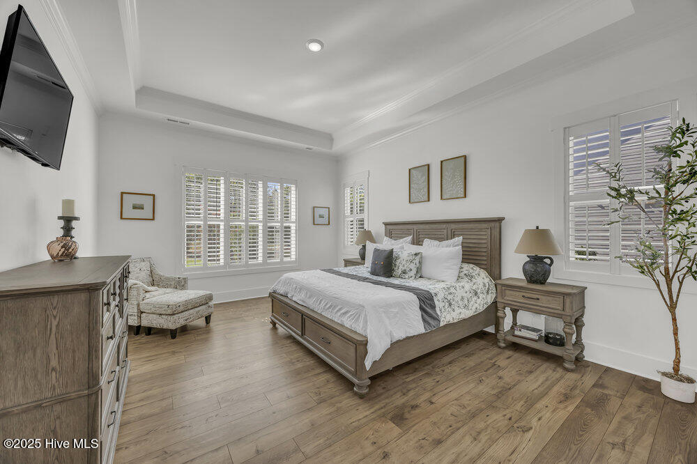 100569066 | Photo 14