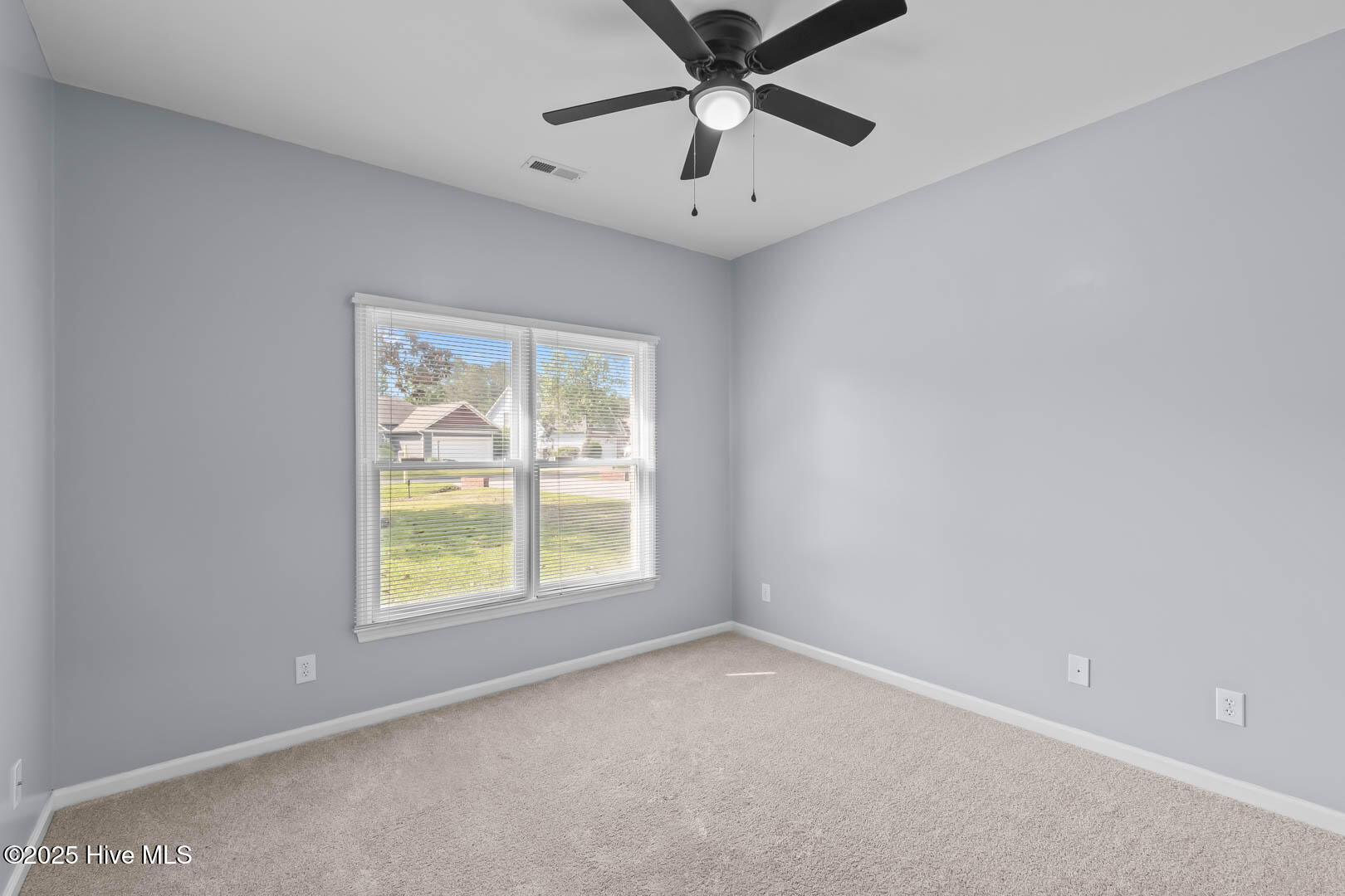 100544064 | Photo 32