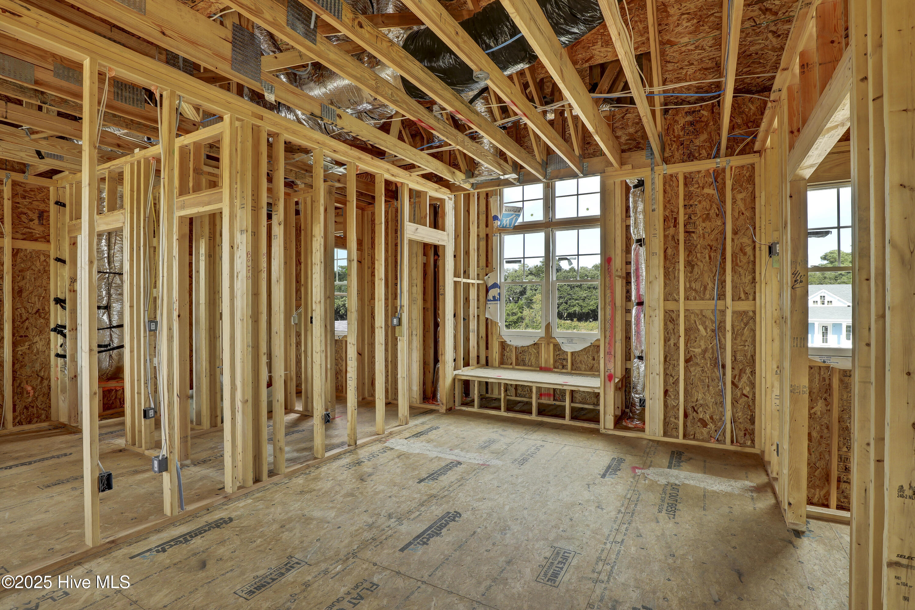 100539864 | Photo 20