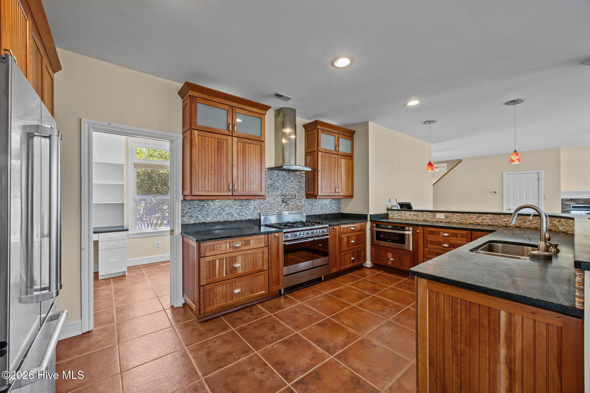 651 Quail Road,Merritt
