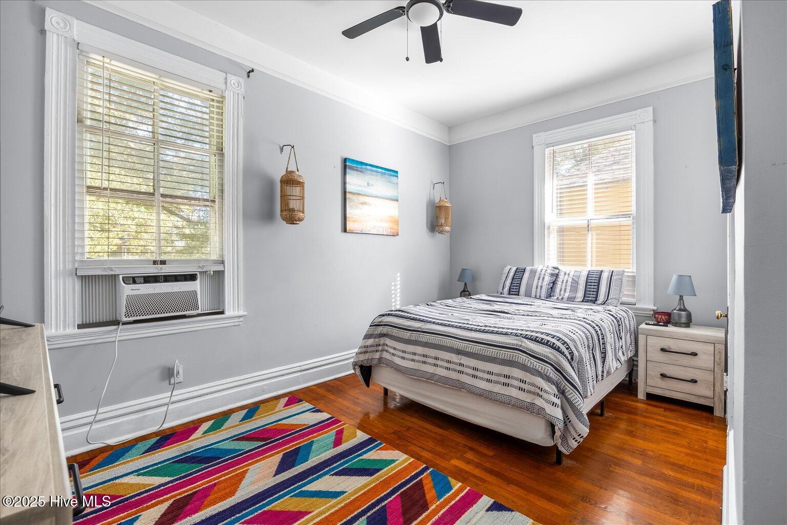 100538271 | Photo 15