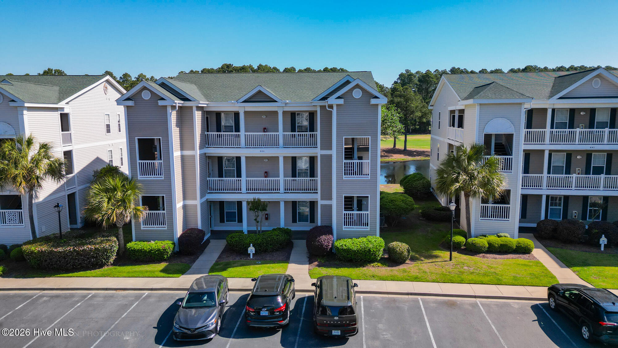 100560065 | Photo 35