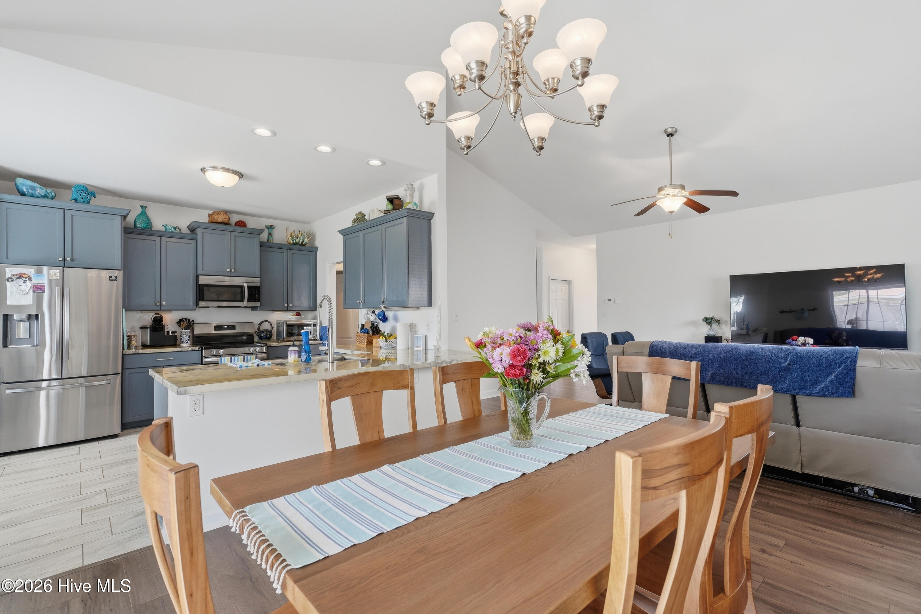 322 Inverness Drive,Hubert