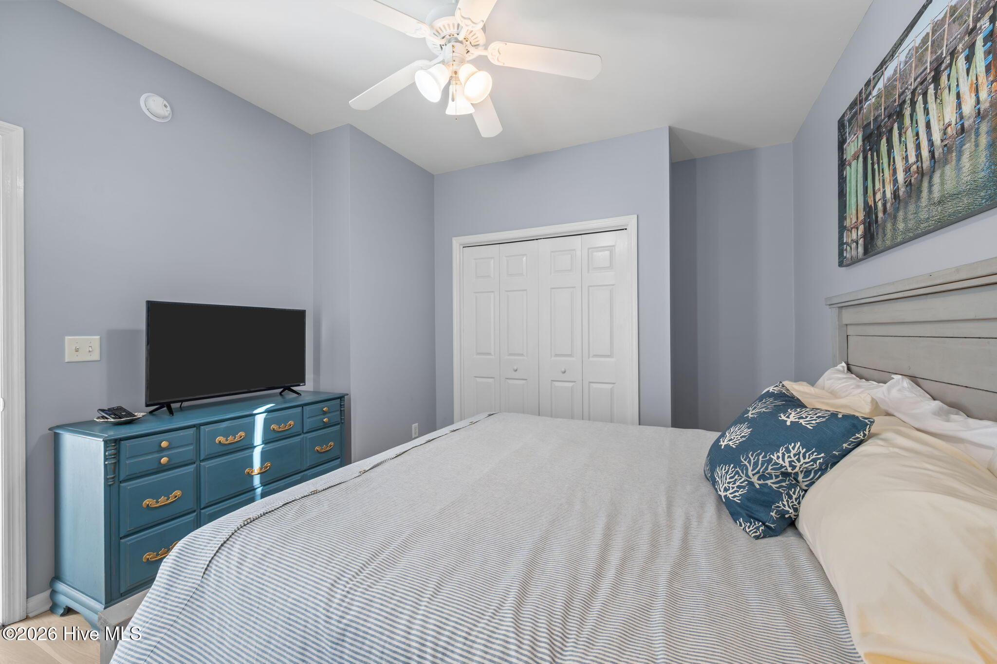 100560974 | Photo 21