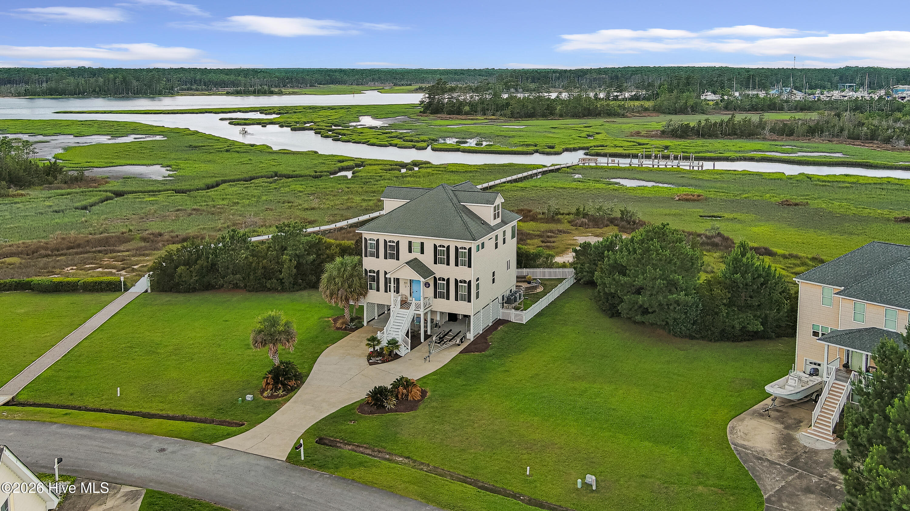 524 Shipmast Court & Slip #4,Beaufort