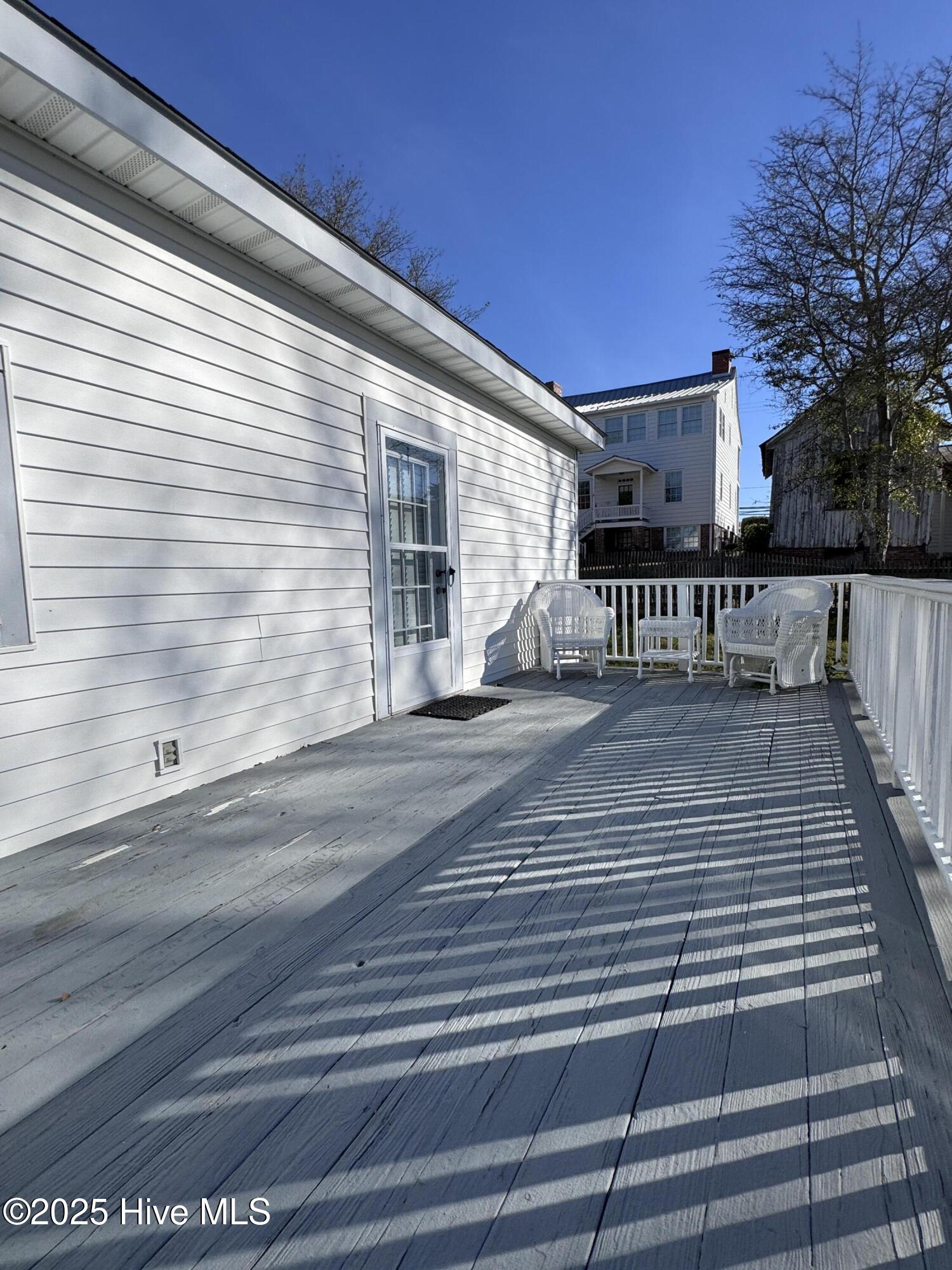 100555543 | Photo 14