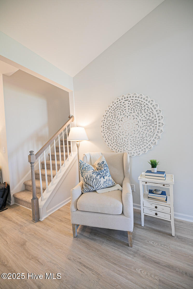 100512844 | Photo 25