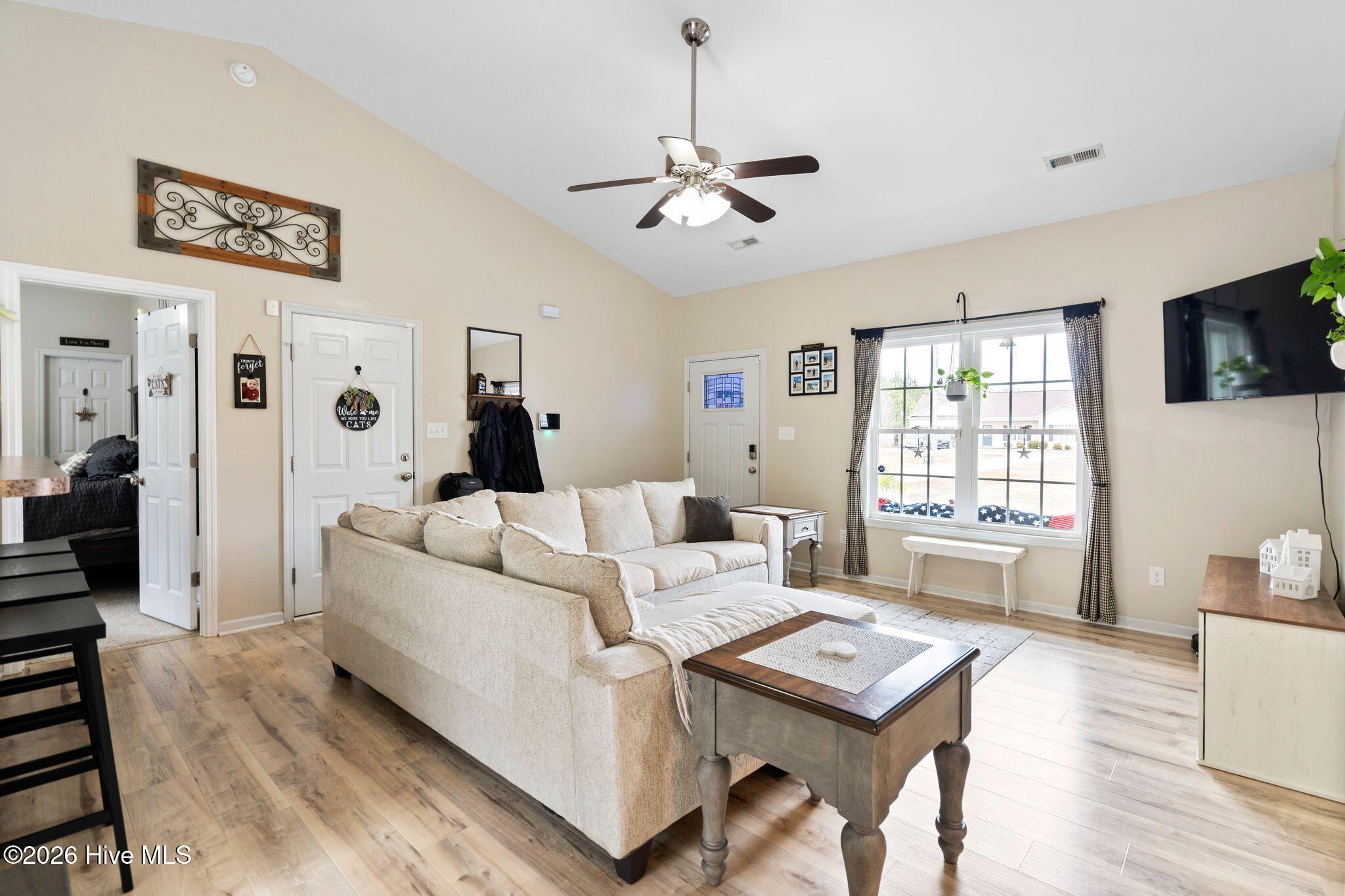 104 Lilac Lane, Richlands, NC, 28574