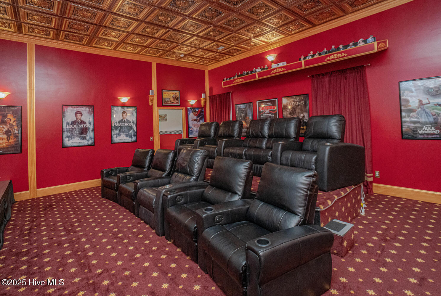 100534571 | Photo 68