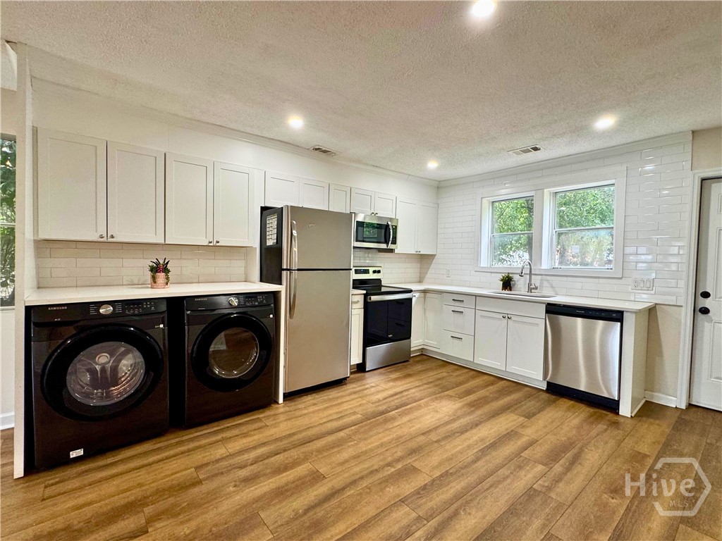 4th image of 2032 Eppinger St, Savannah, GA 31415 | MLS# SA362159