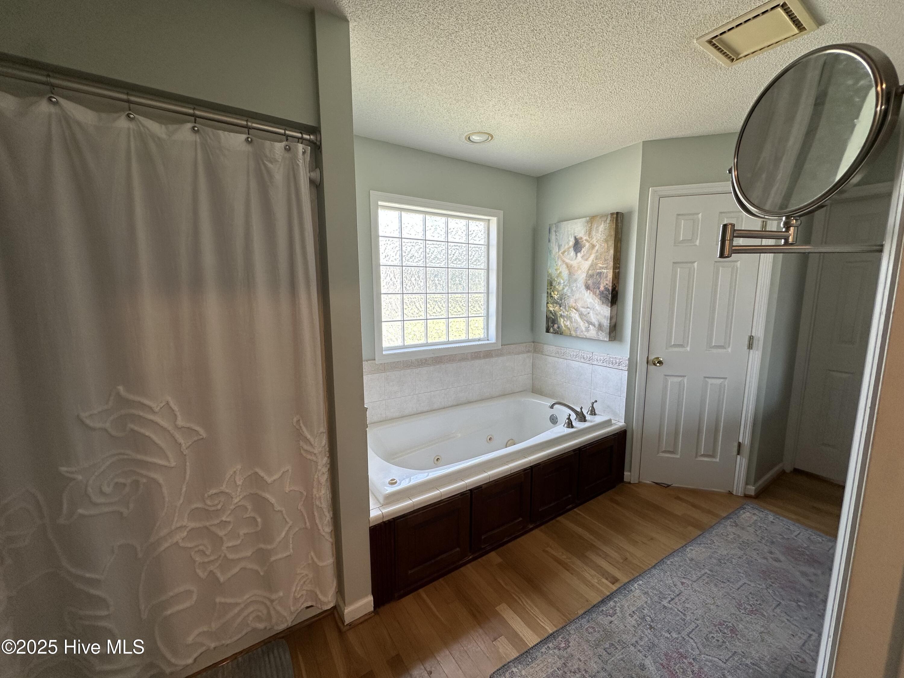 100514130 | Photo 60