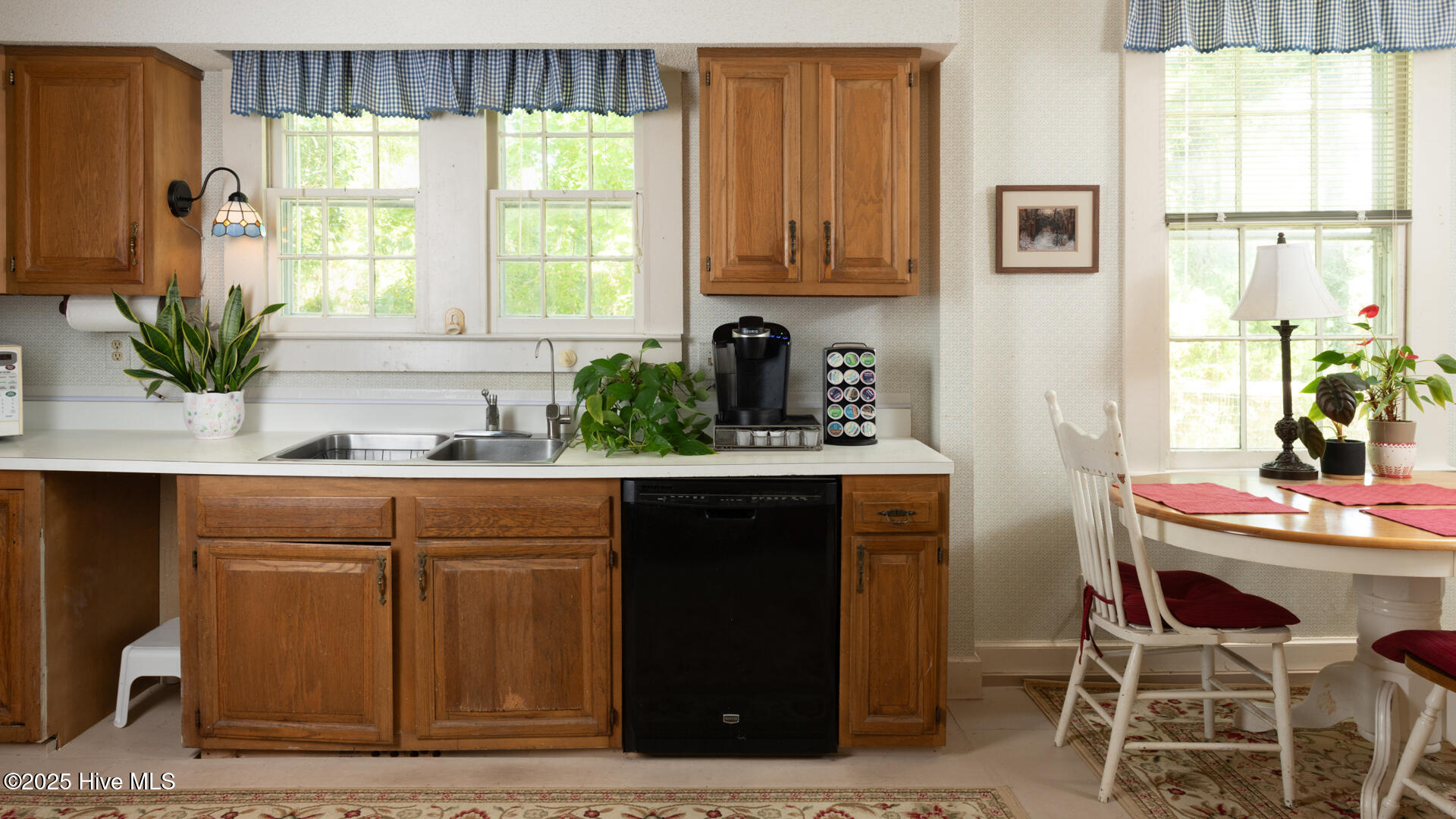 100535774 | Photo 41