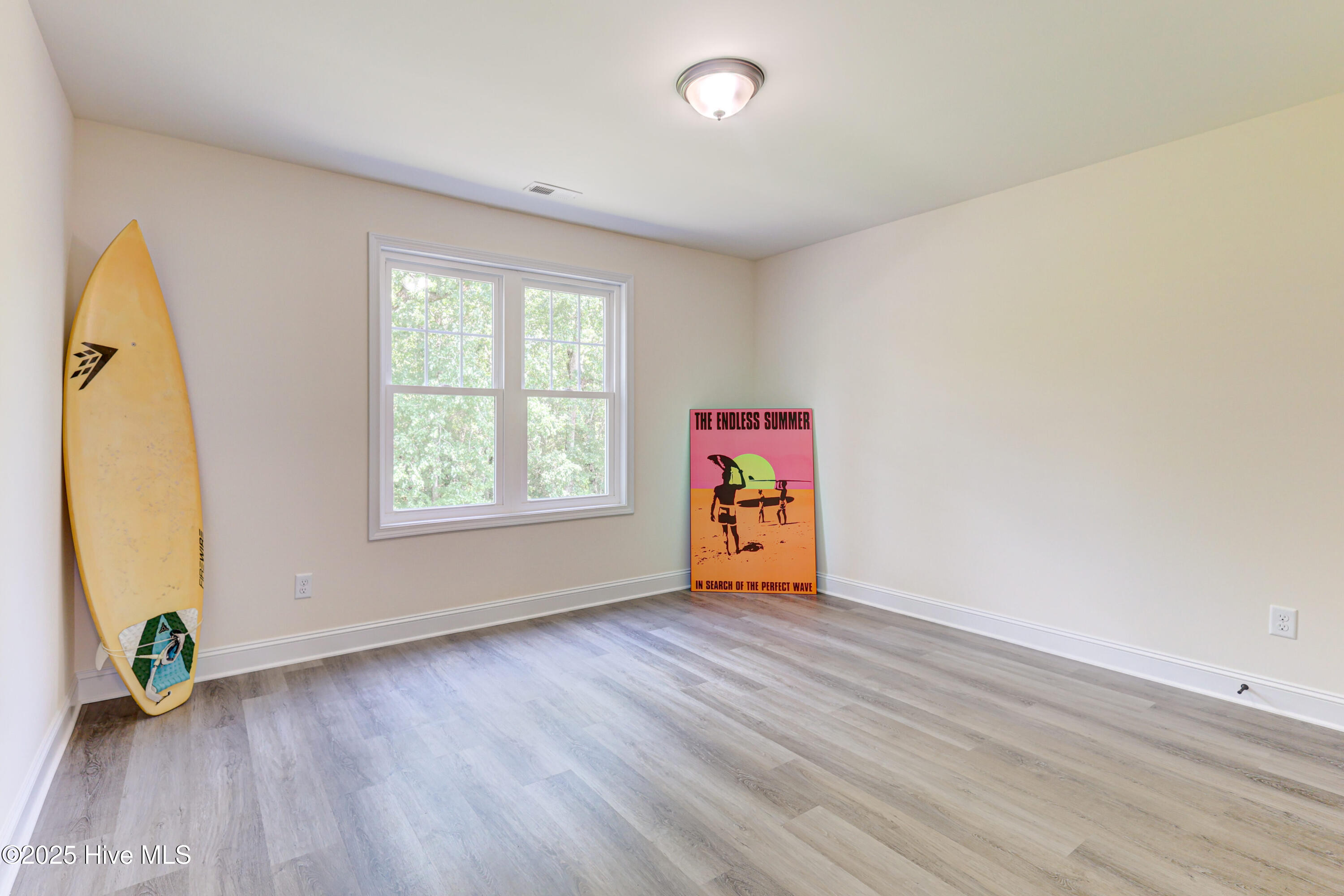 100515116 | Photo 22