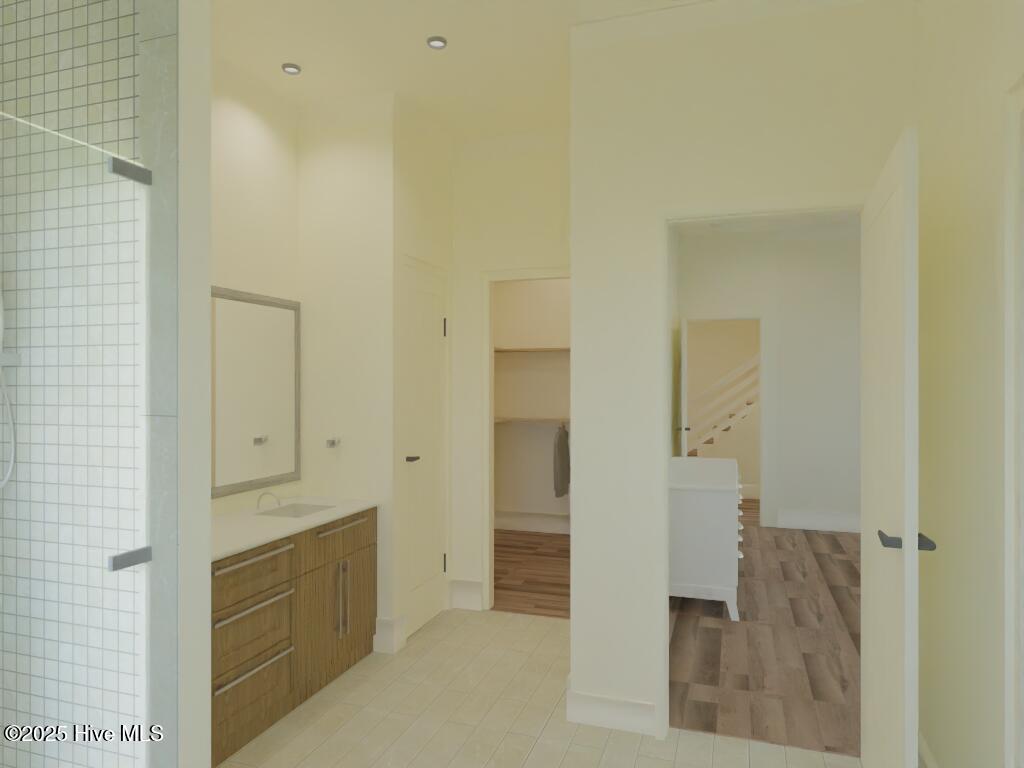 100537171 | Photo 49