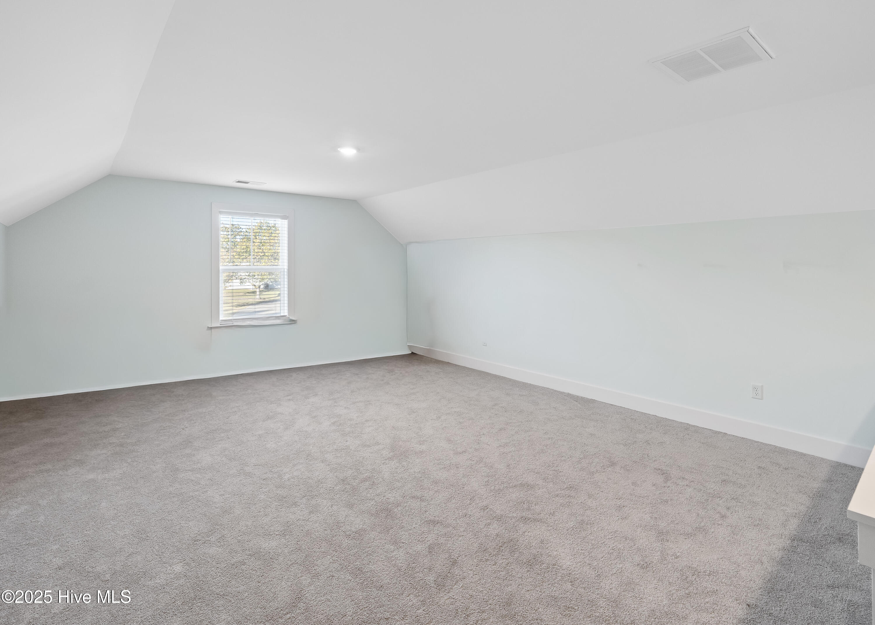 100539814 | Photo 28