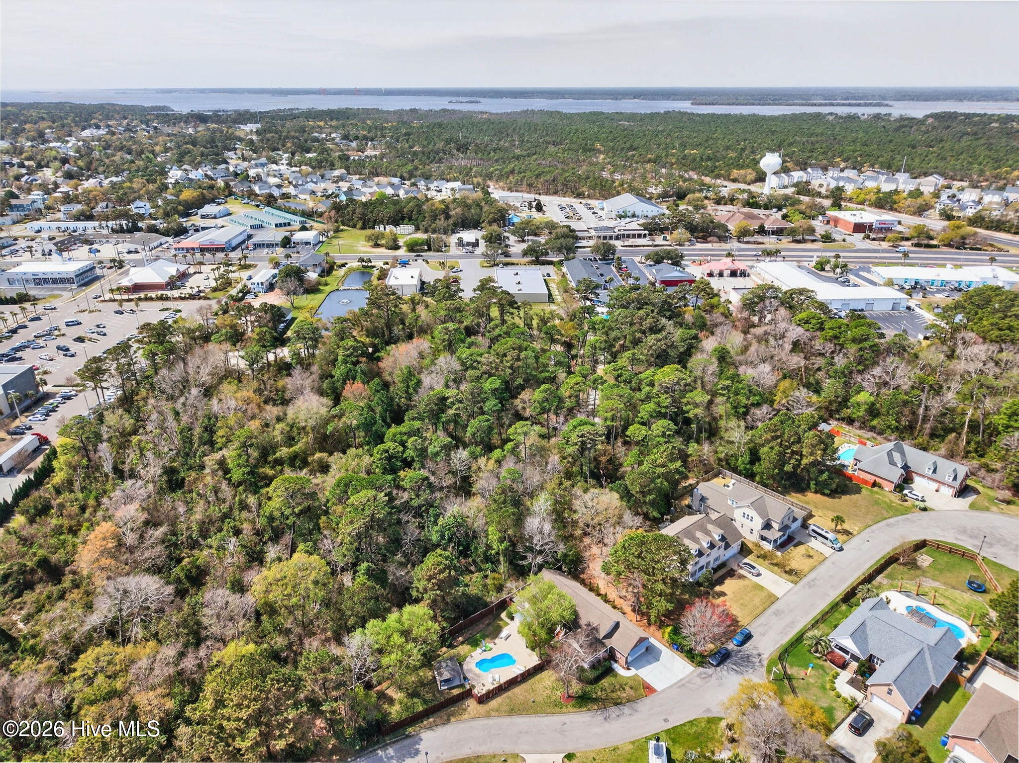 100562589 | Photo 85