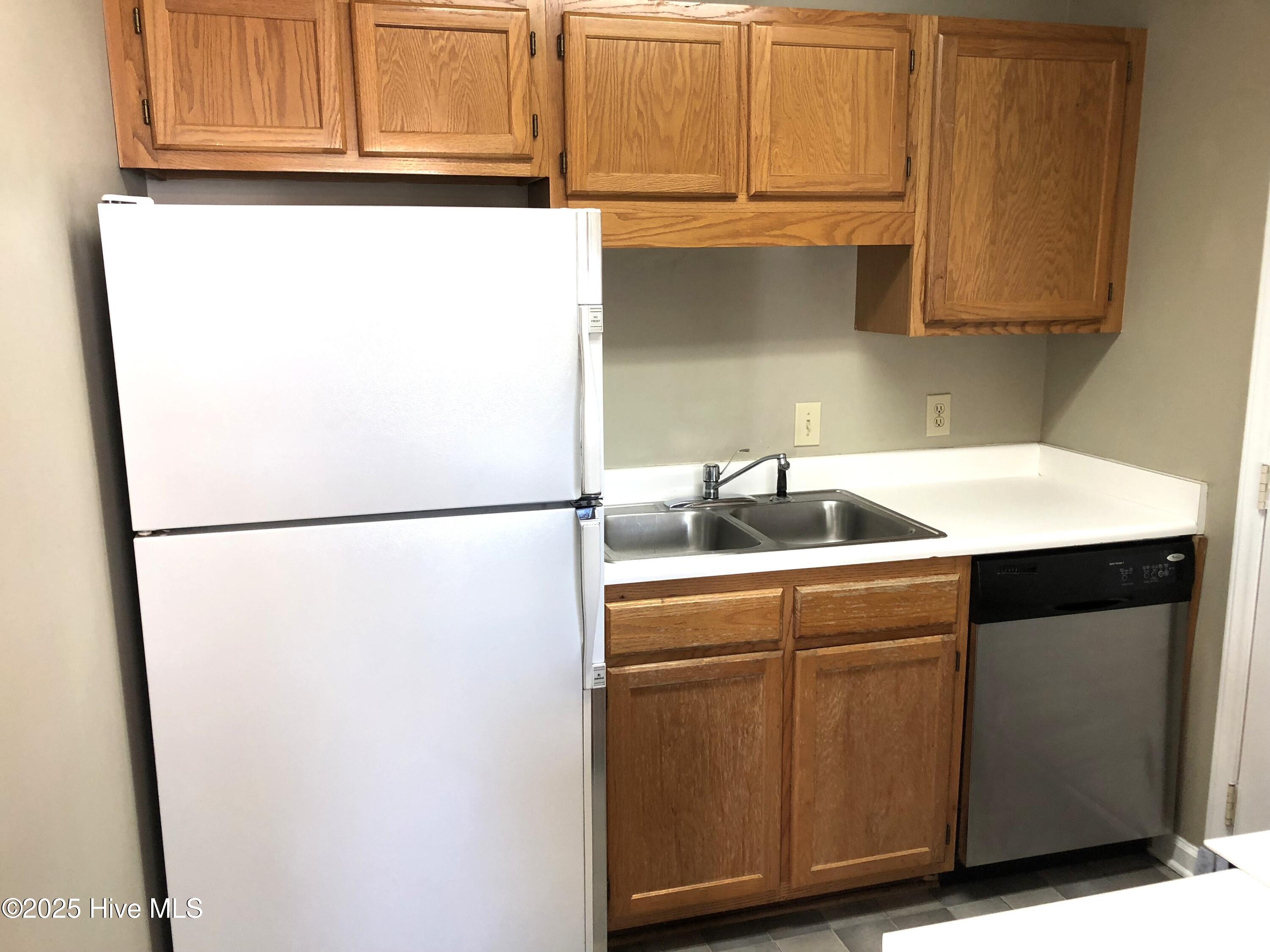 811 Bay Blossom Drive, Wilmington, NC 28411 – photo 6: IMG_0242