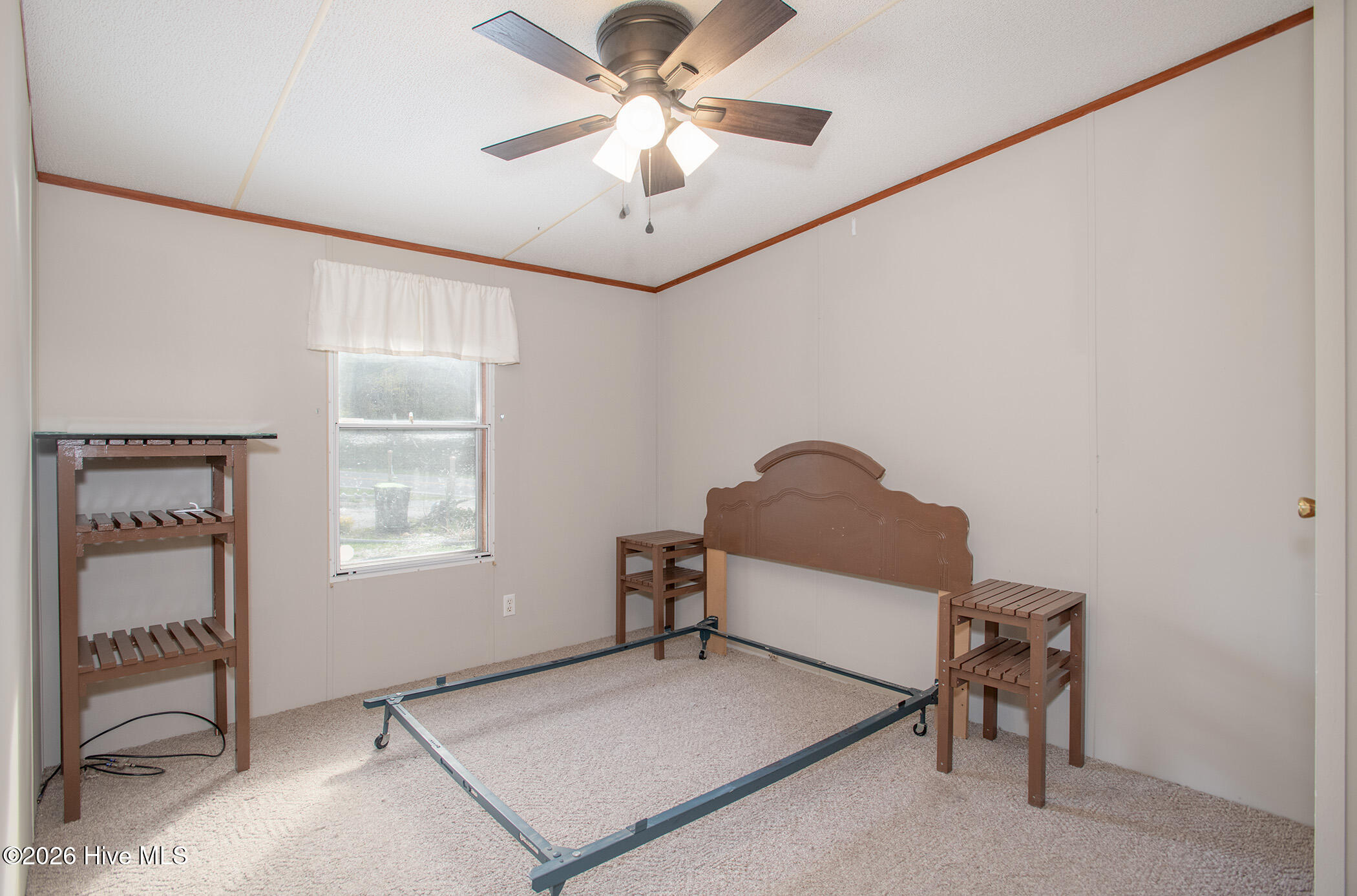 290 Broad Creek Loop Road,Newport