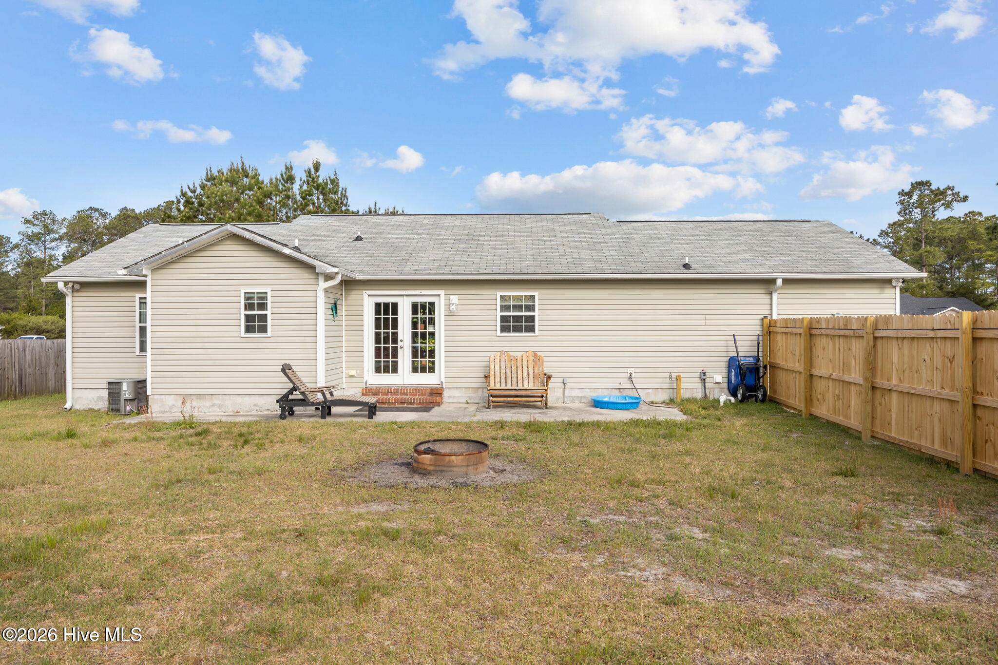 100566784 | Photo 42