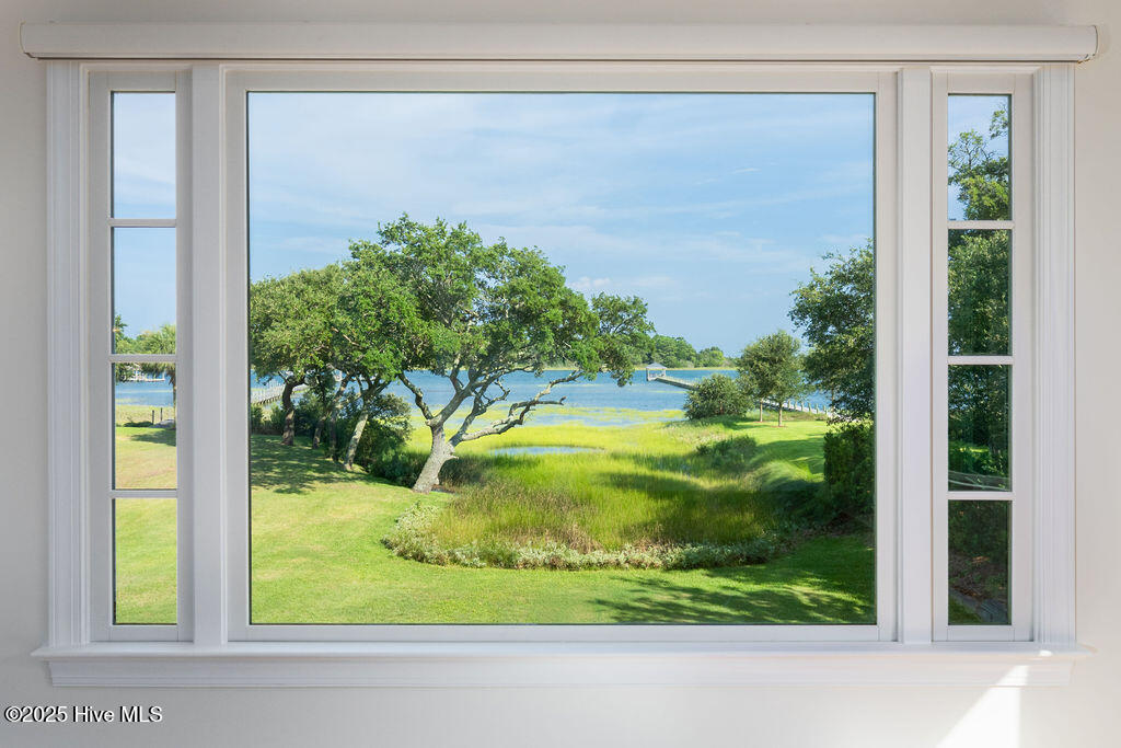 100521918 | Photo 30