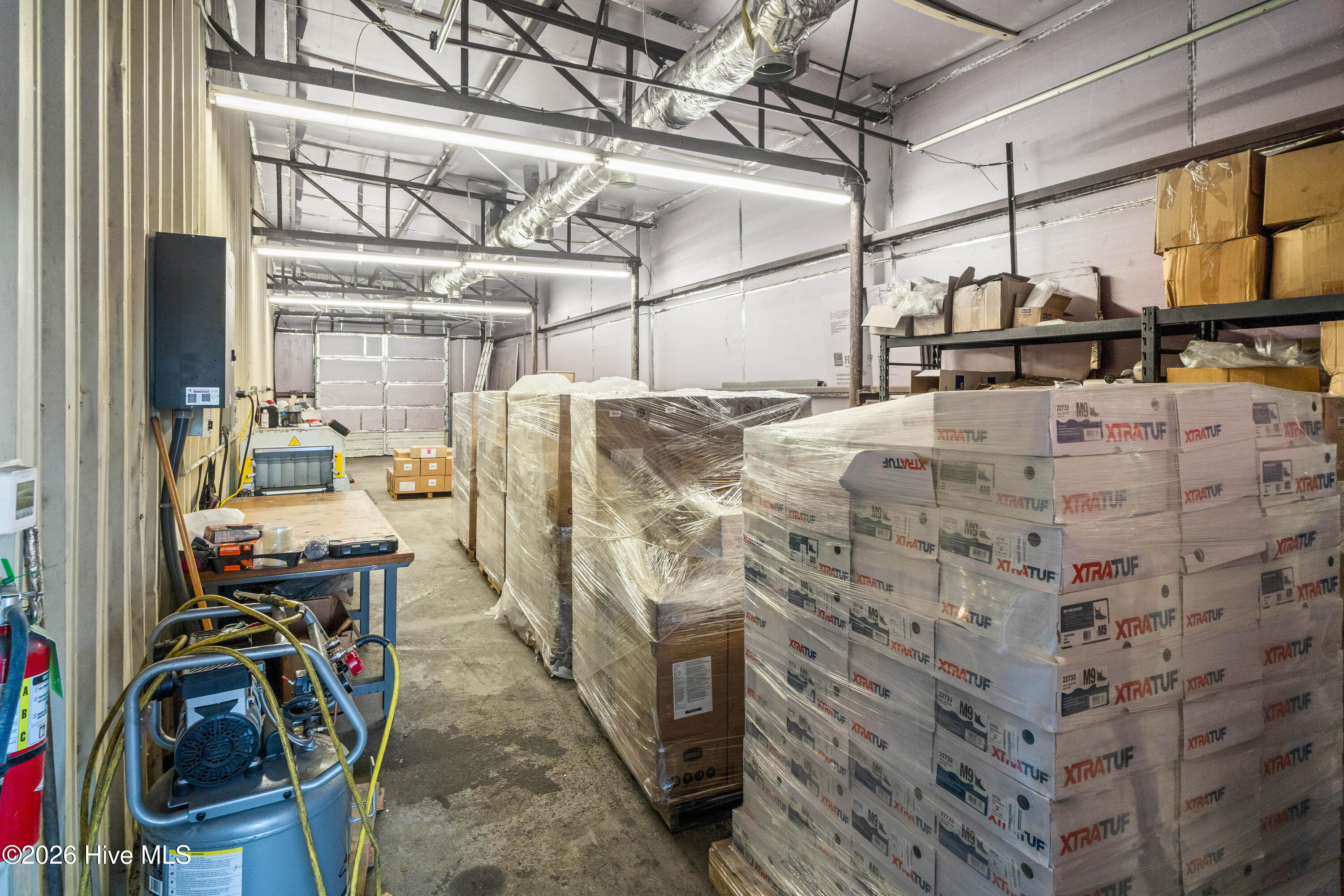 100549965 | Photo 20