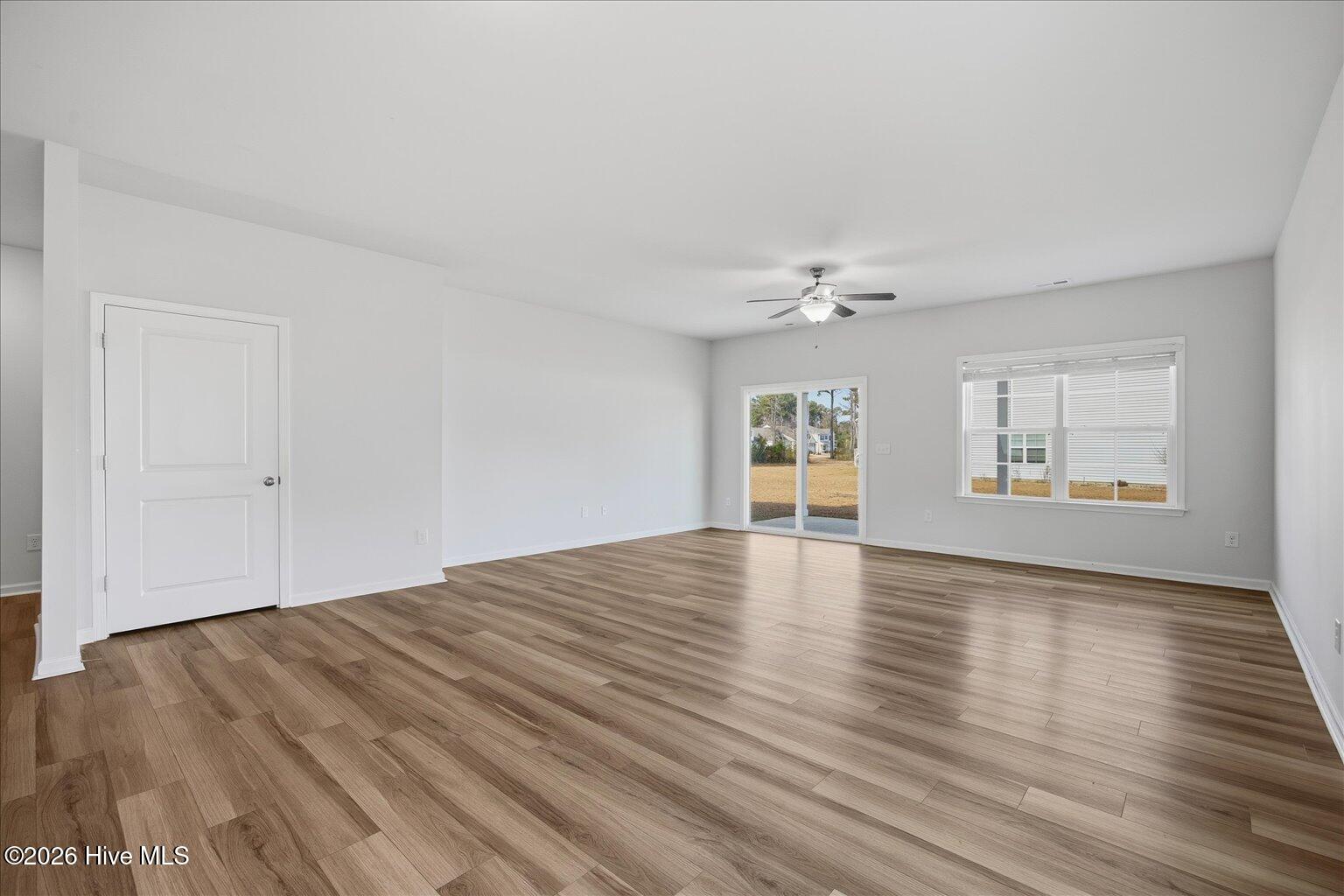 100548864 | Photo 17