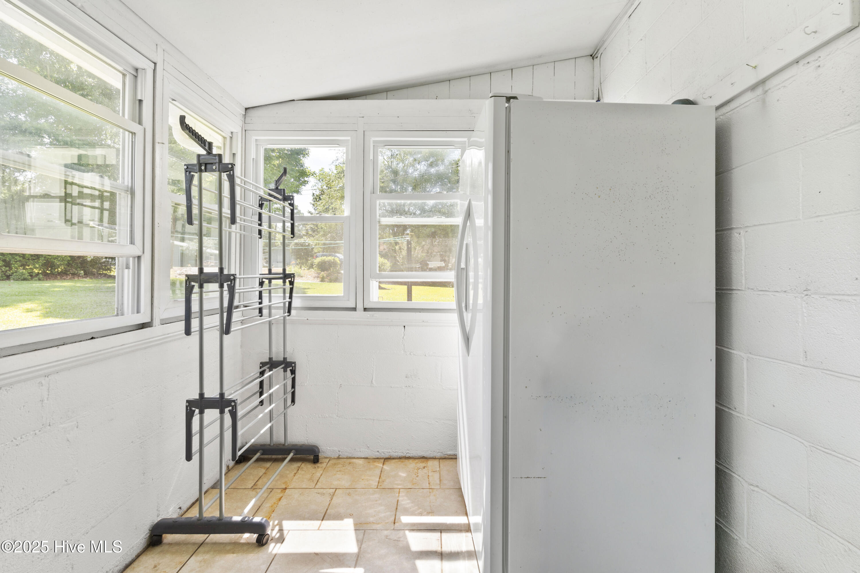 100510078 | Photo 20