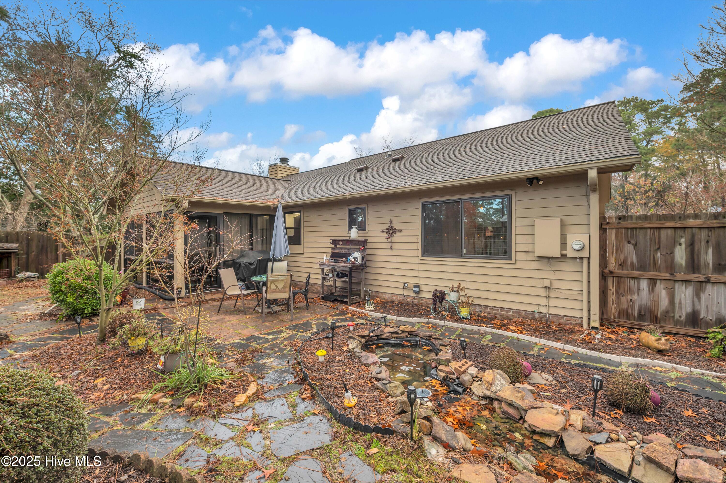 100546330 | Photo 32