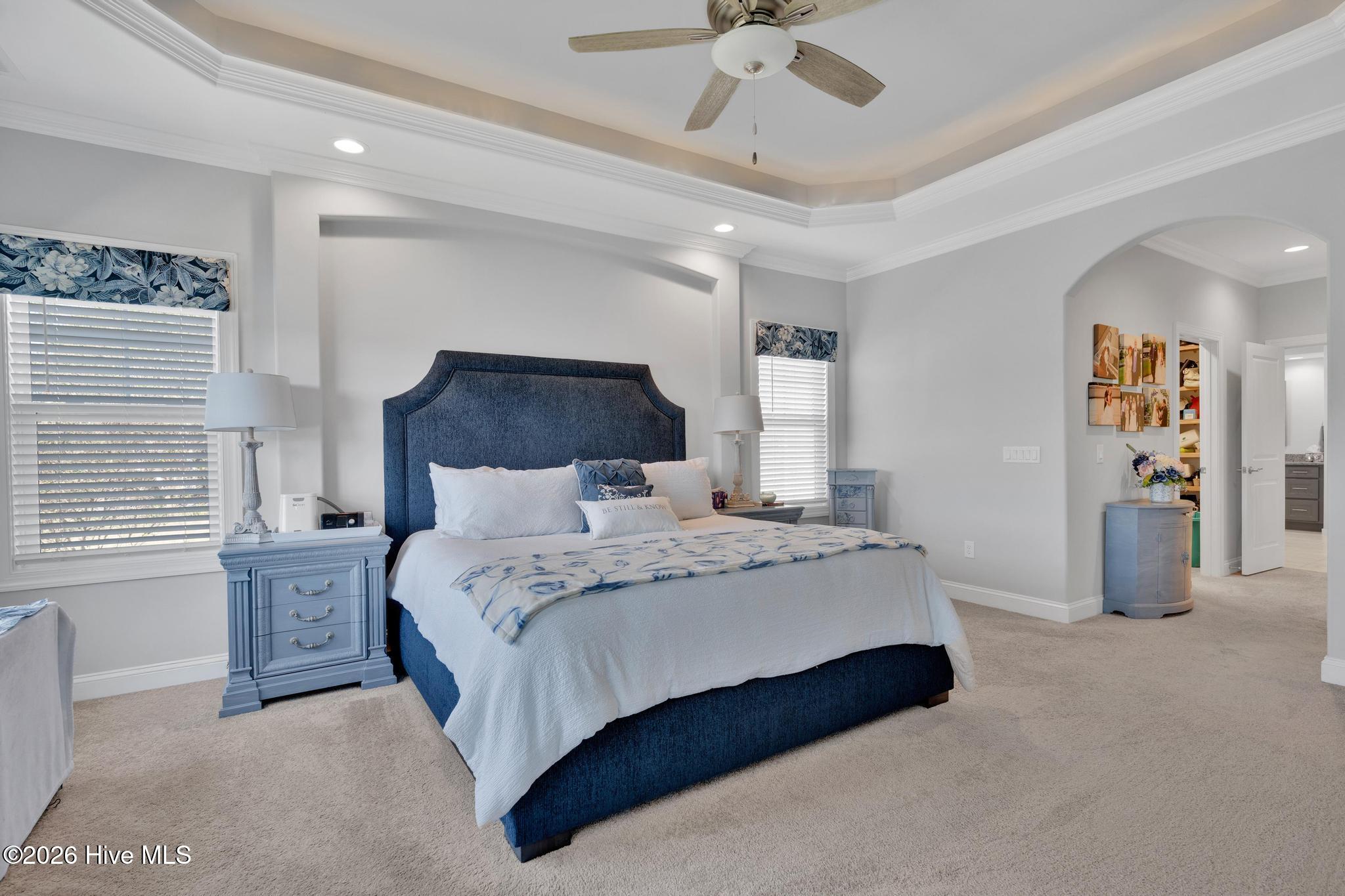 100549204 | Photo 13