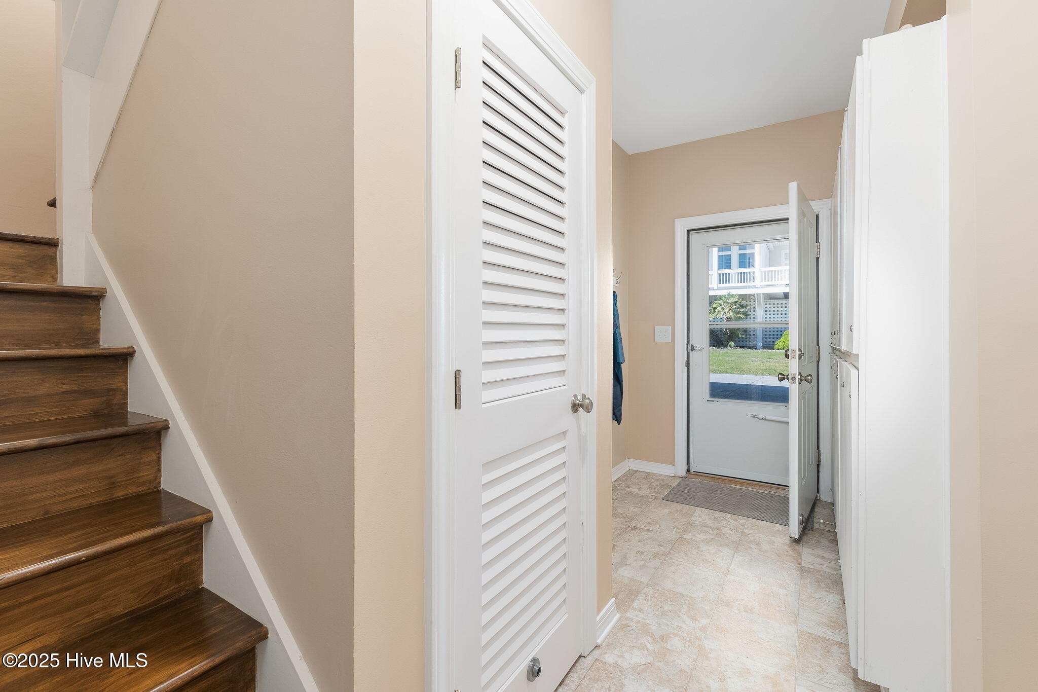 300 Ocean Blvd Extension B,Atlantic Beach