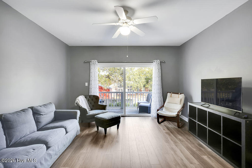 100549011 | Photo 17