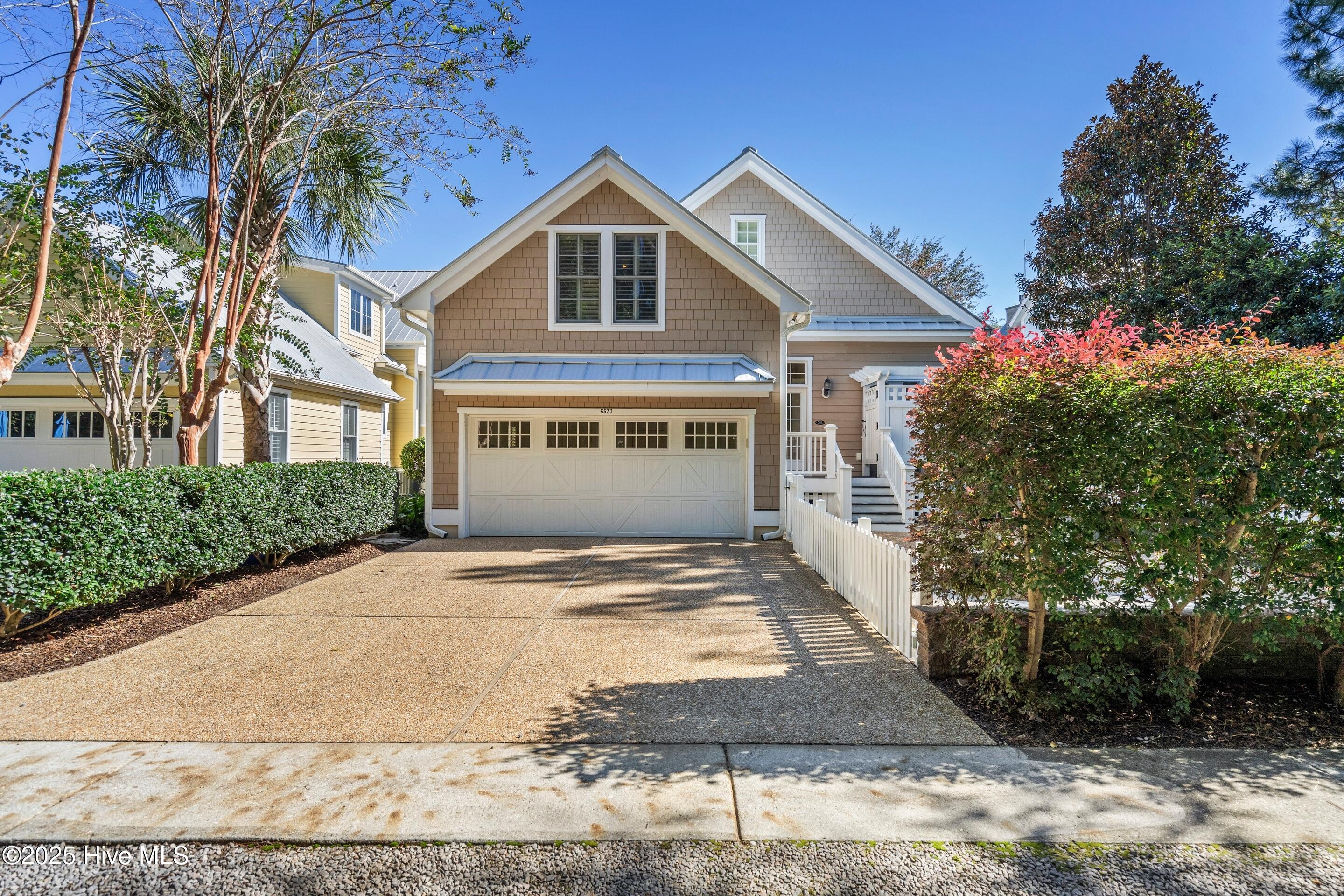 100537551 | Photo 61